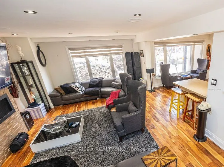 60 Belvedere Drive, #UPPER