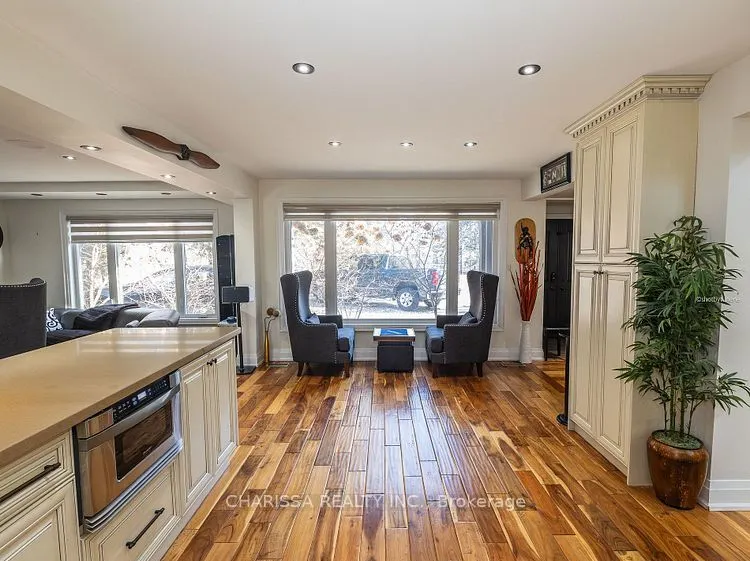 60 Belvedere Drive, #UPPER