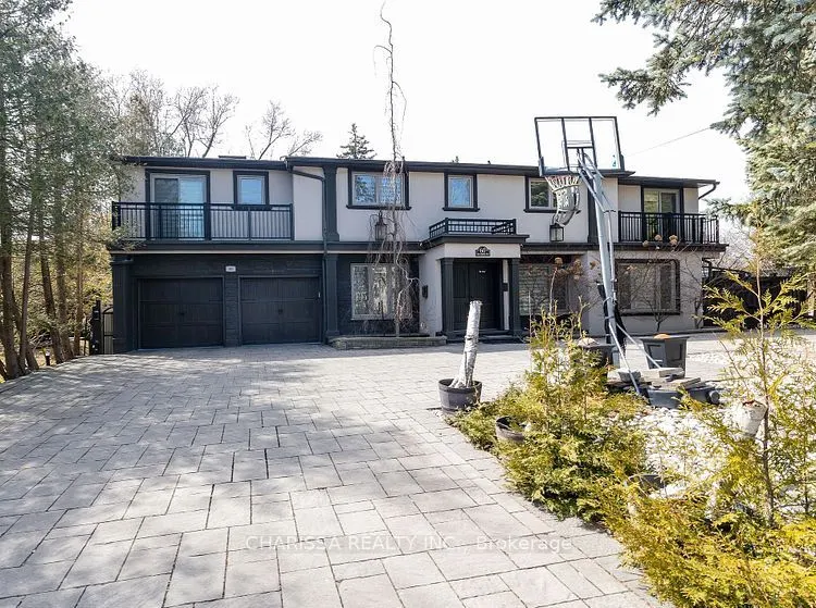 60 Belvedere Drive, #UPPER
