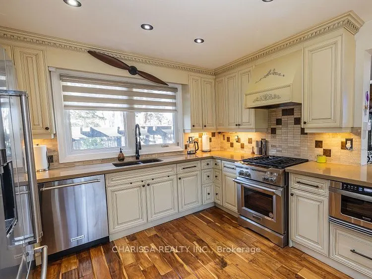 60 Belvedere Drive, #UPPER