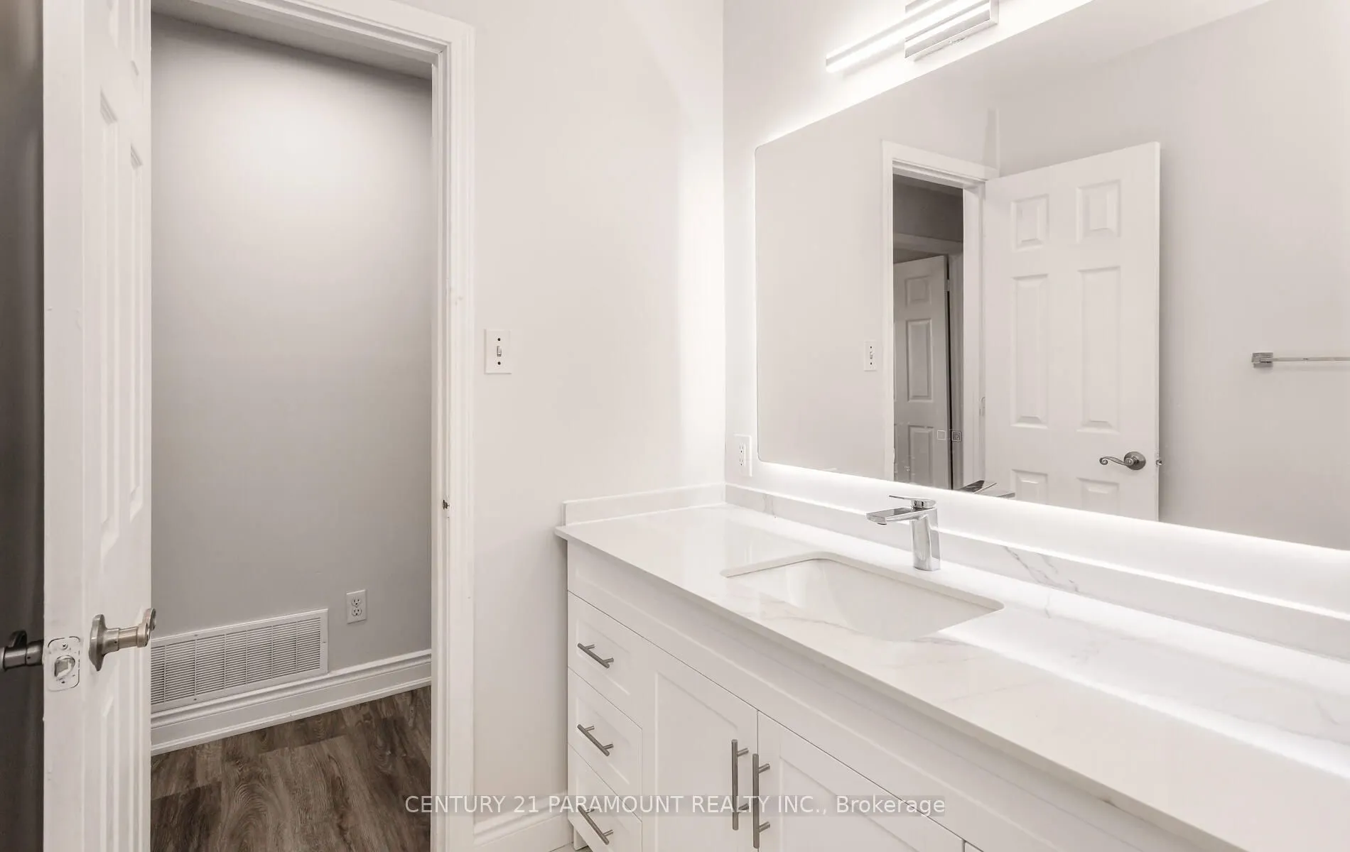 12 Montjoy Crescent
