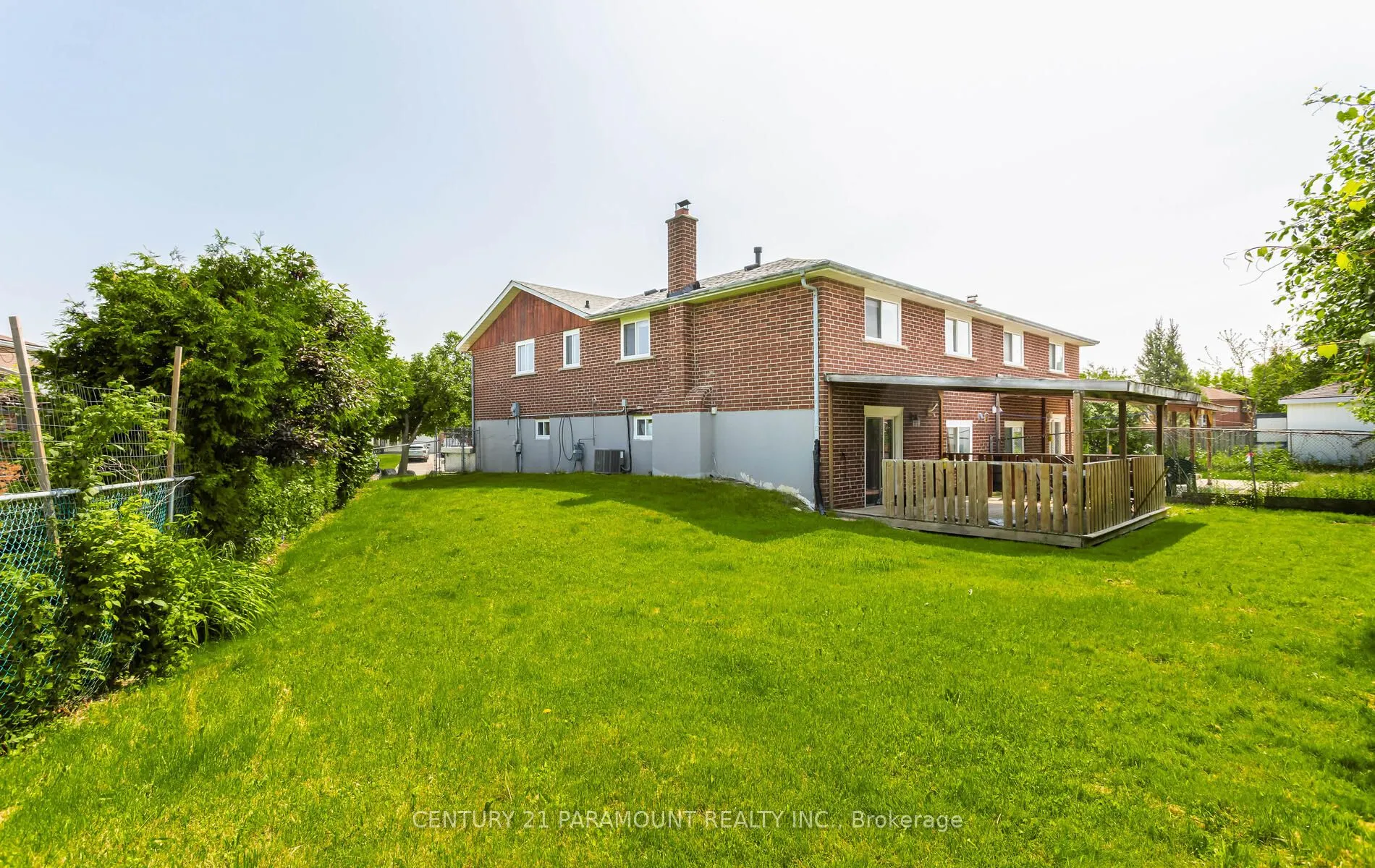 12 Montjoy Crescent