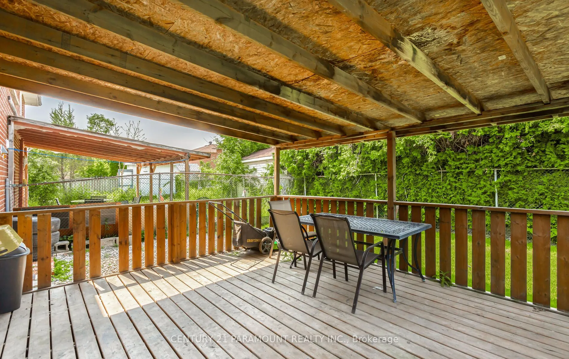 12 Montjoy Crescent