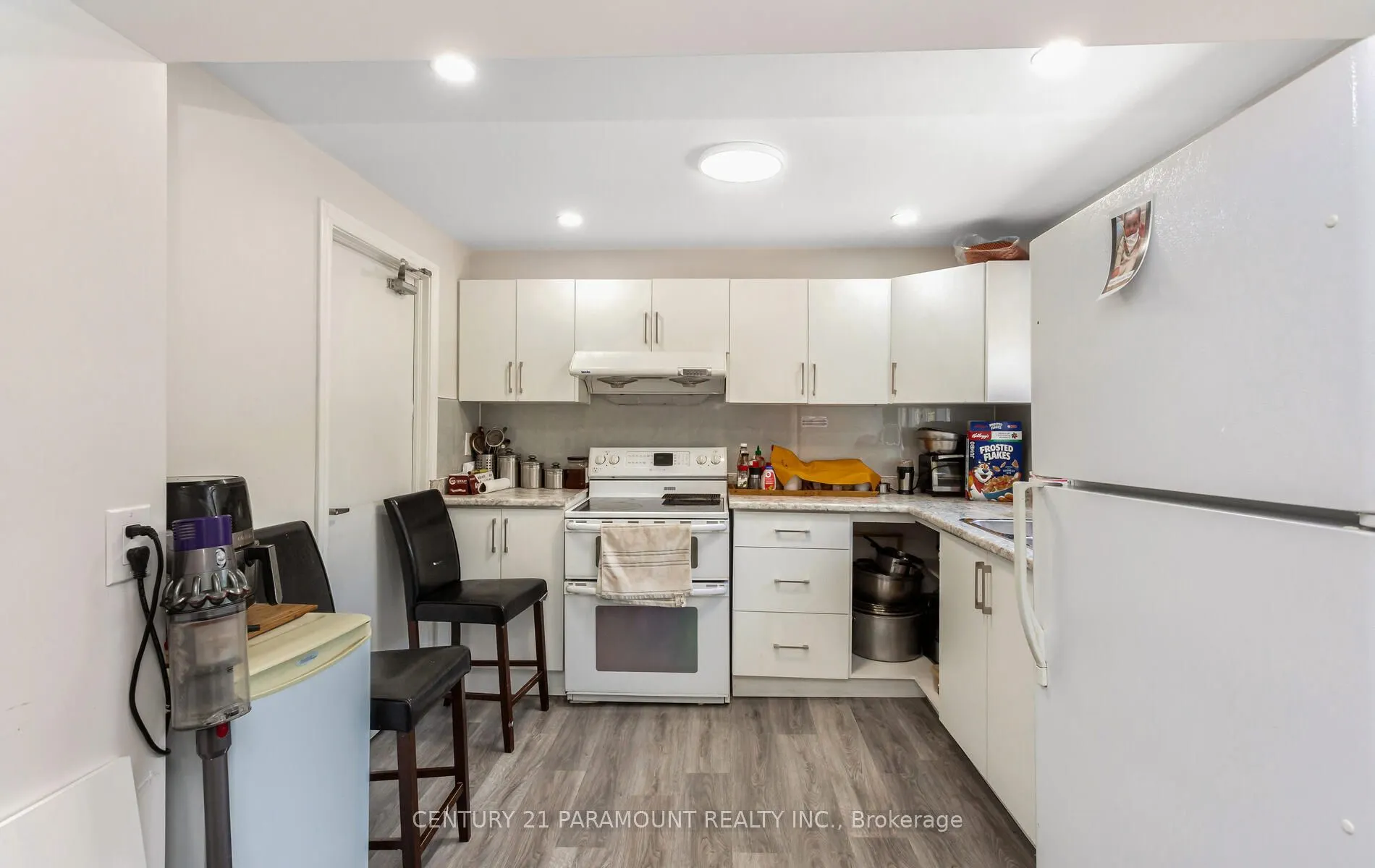 12 Montjoy Crescent