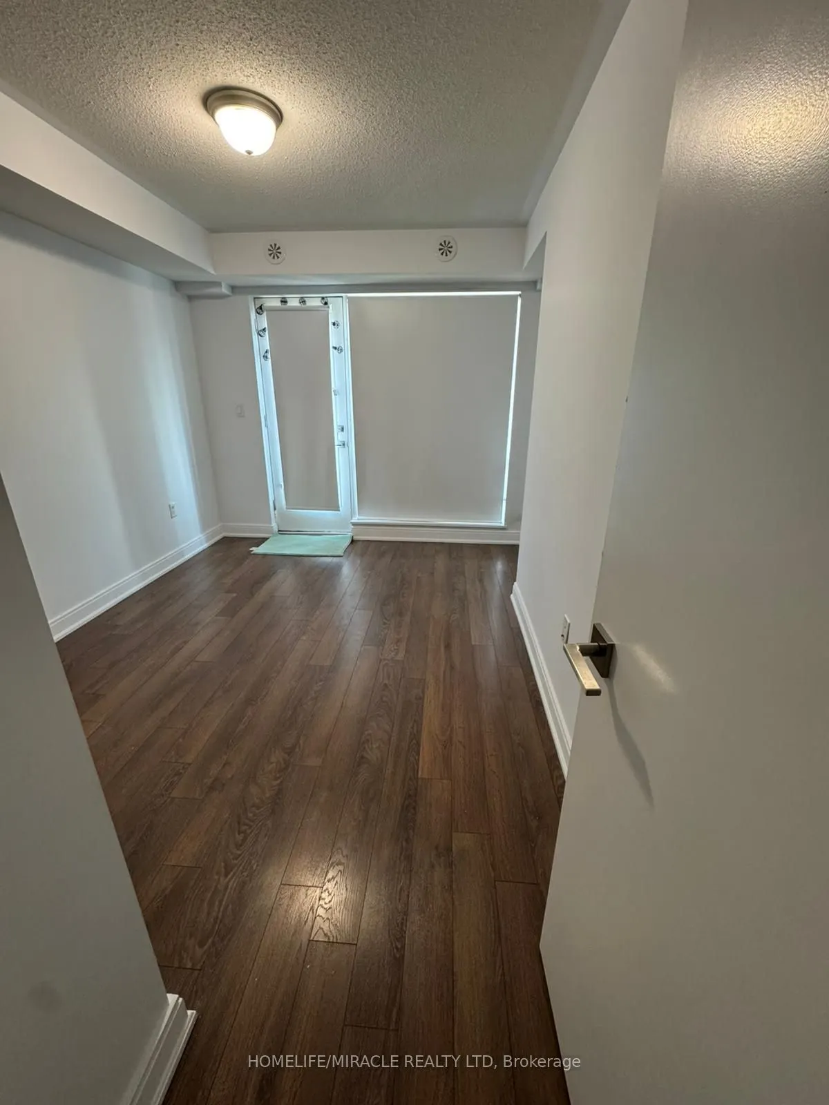 100 Dufay Road, #106