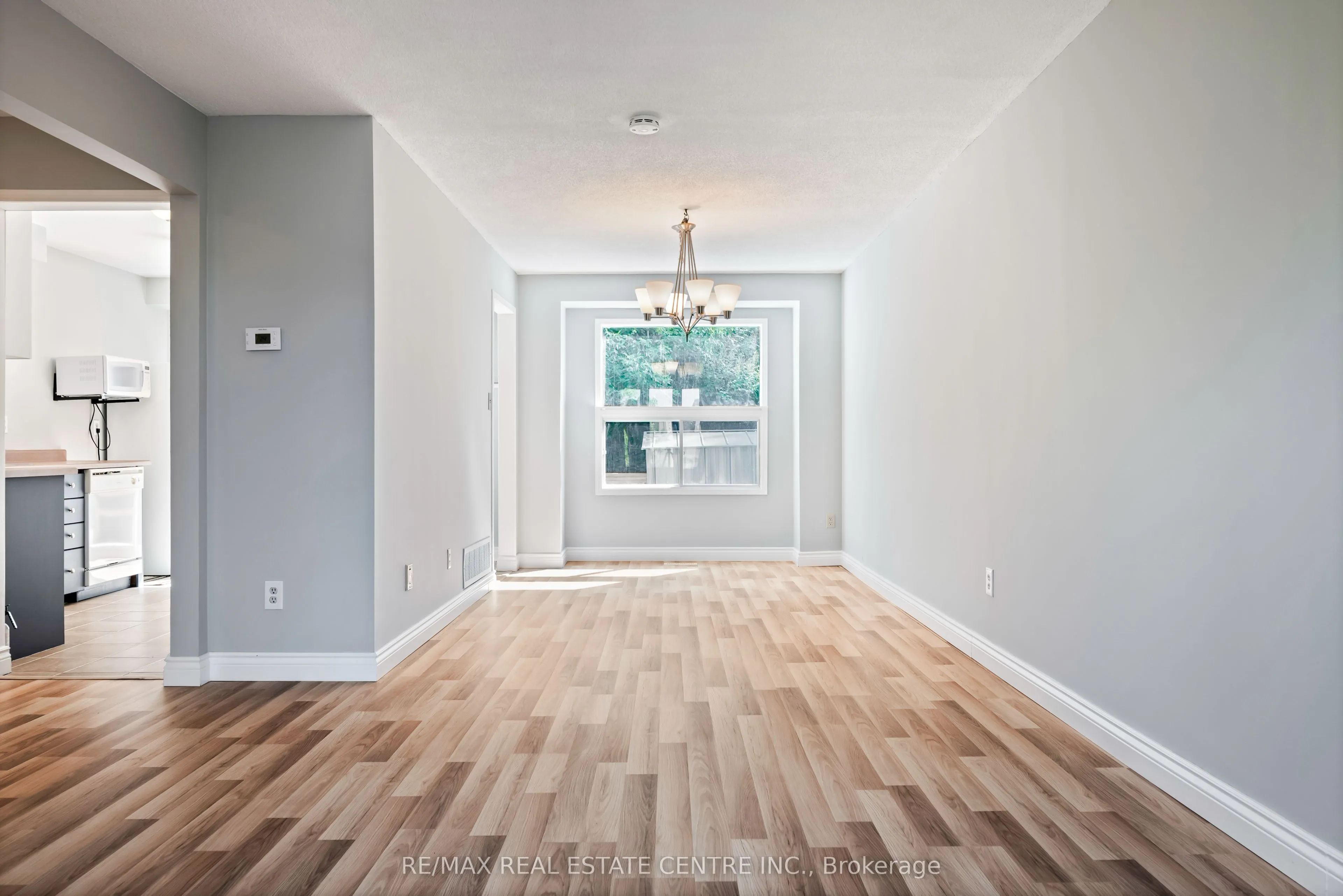 26 Lakeview Court
