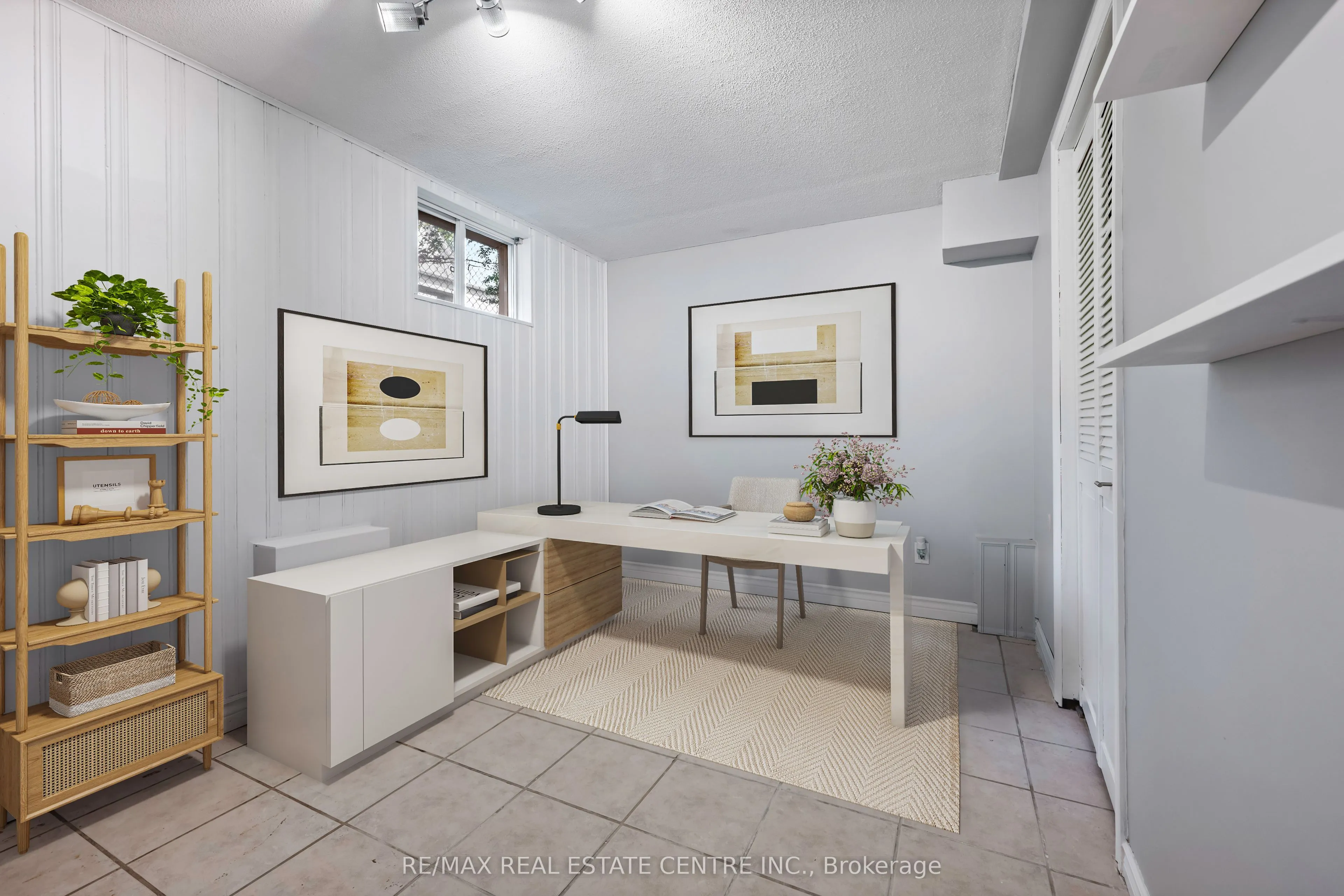 26 Lakeview Court