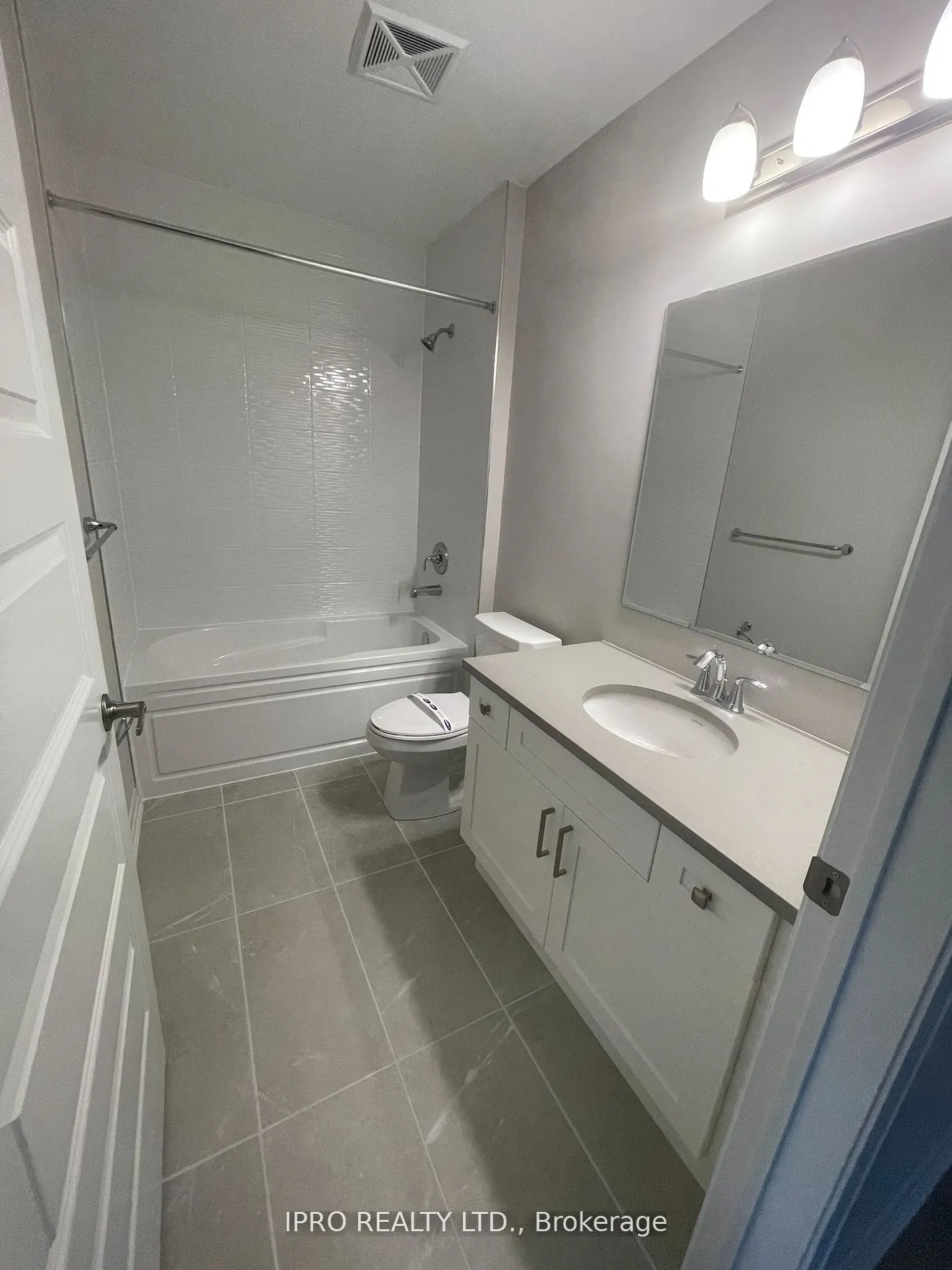 480 Gordon Krantz Avenue, #117