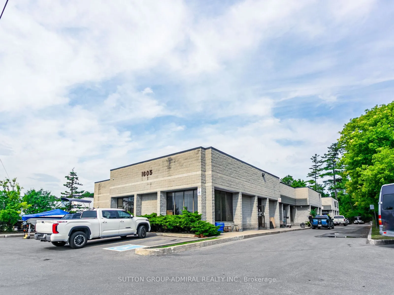 1605 SEDLESCOMB Drive, #5