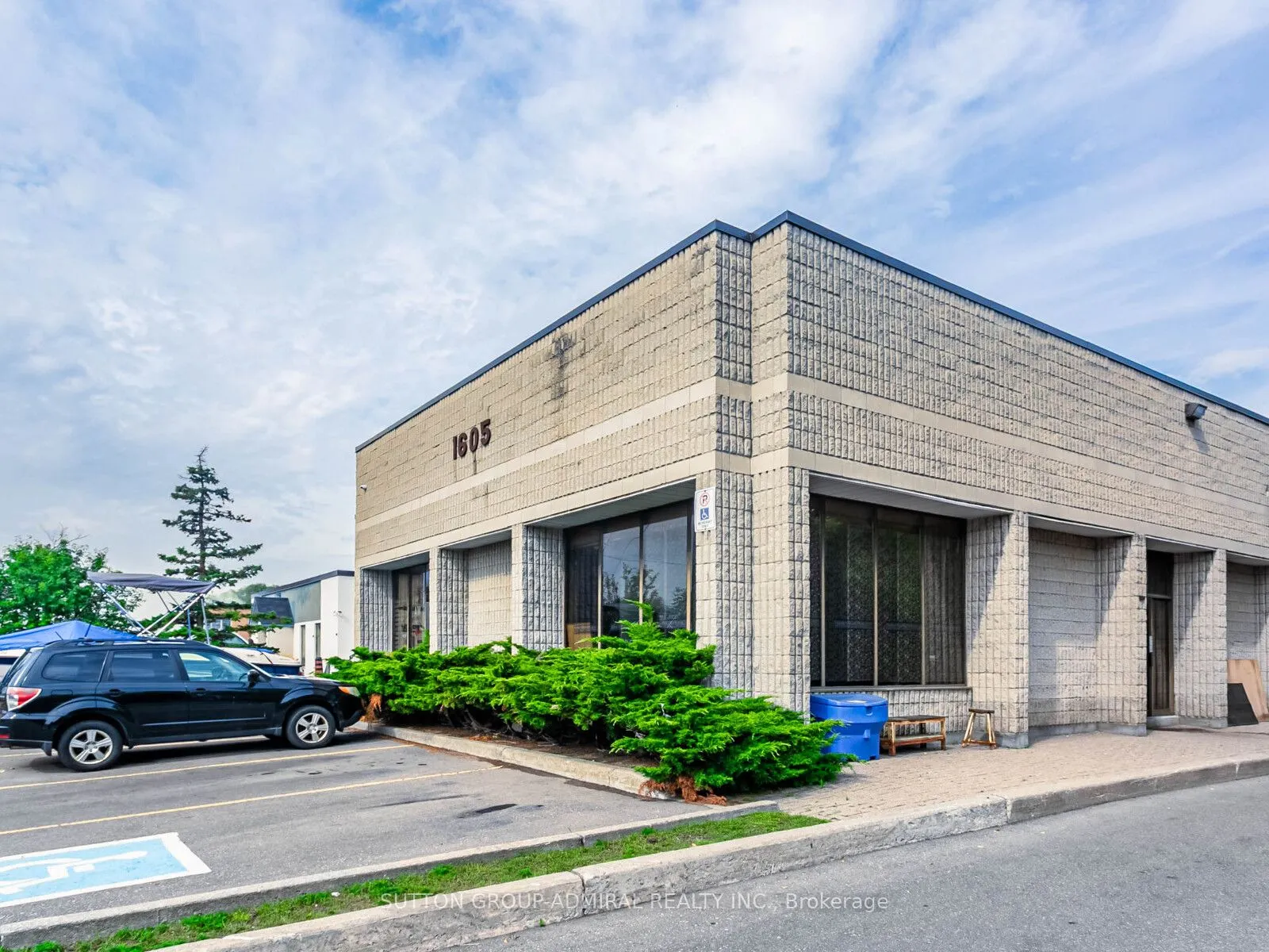 1605 SEDLESCOMB Drive, #5