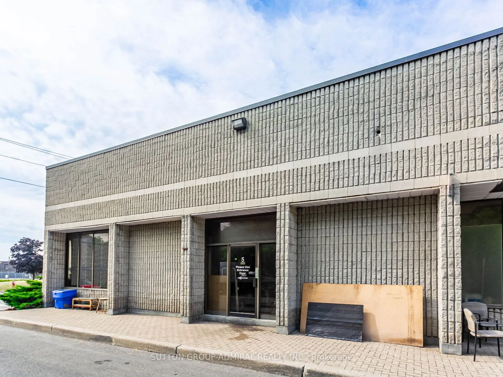 1605 SEDLESCOMB Drive, #5