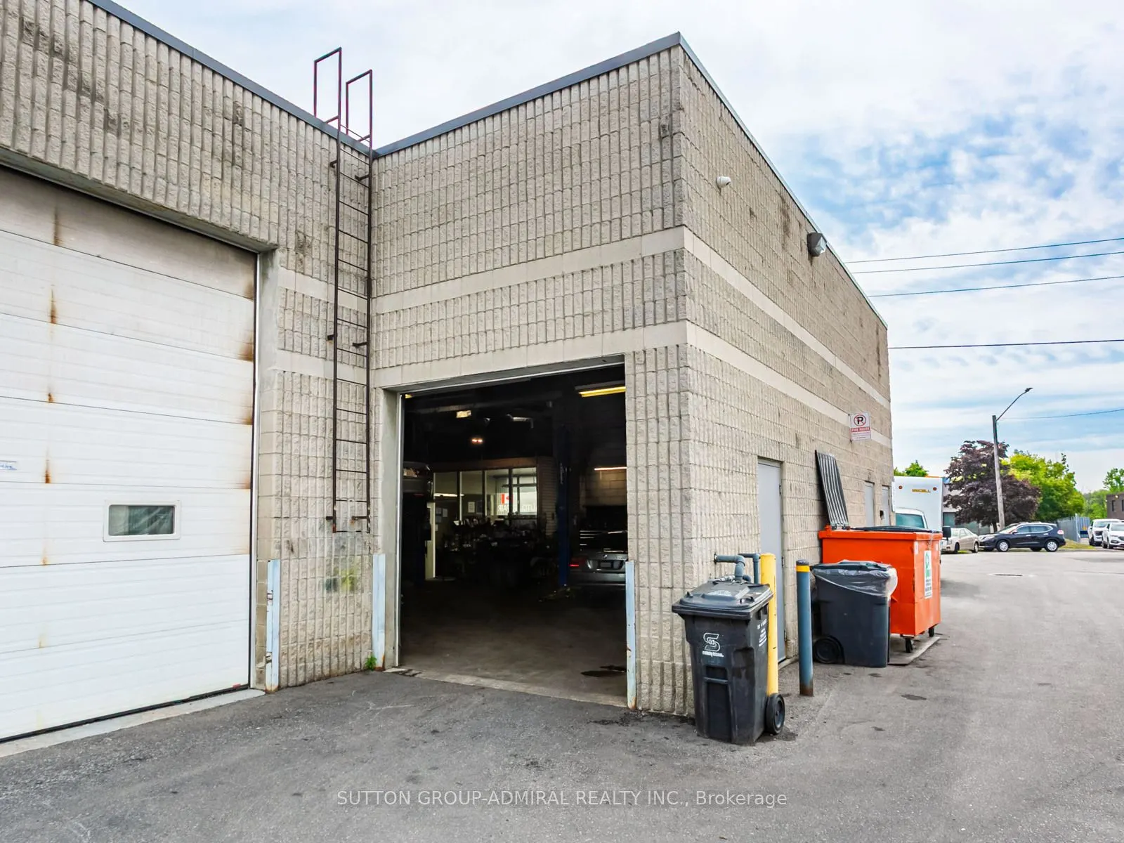 1605 SEDLESCOMB Drive, #5