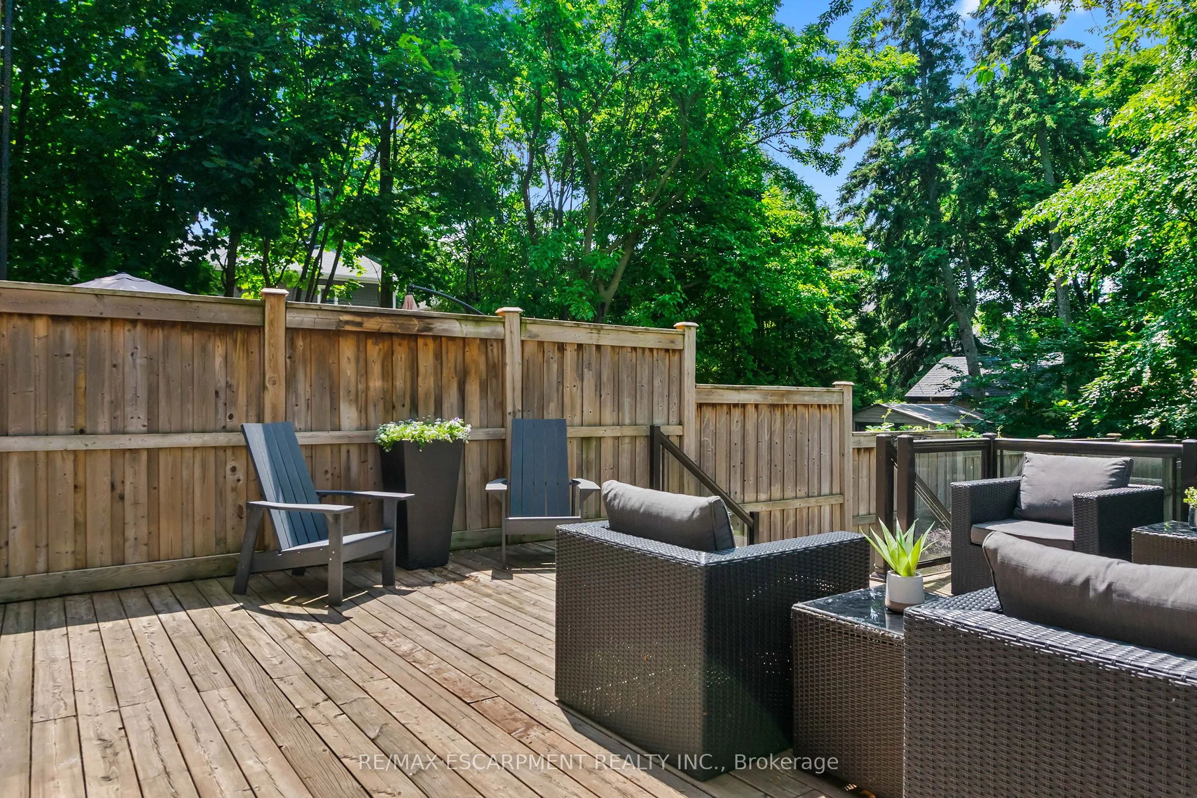 82 Brant Street