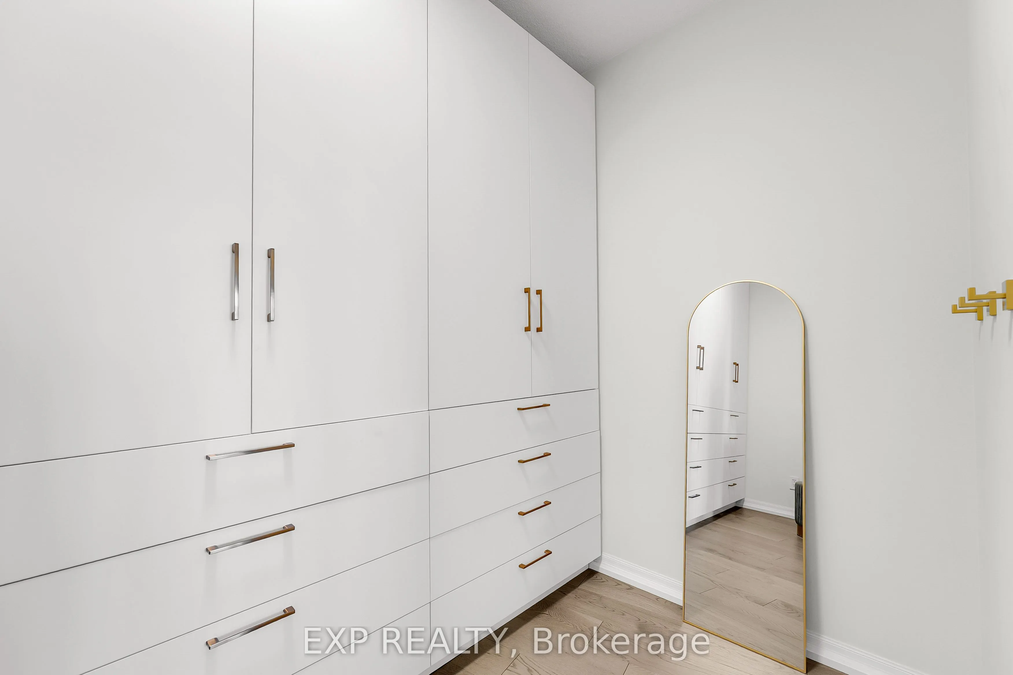 223 Webb Drive, #3307