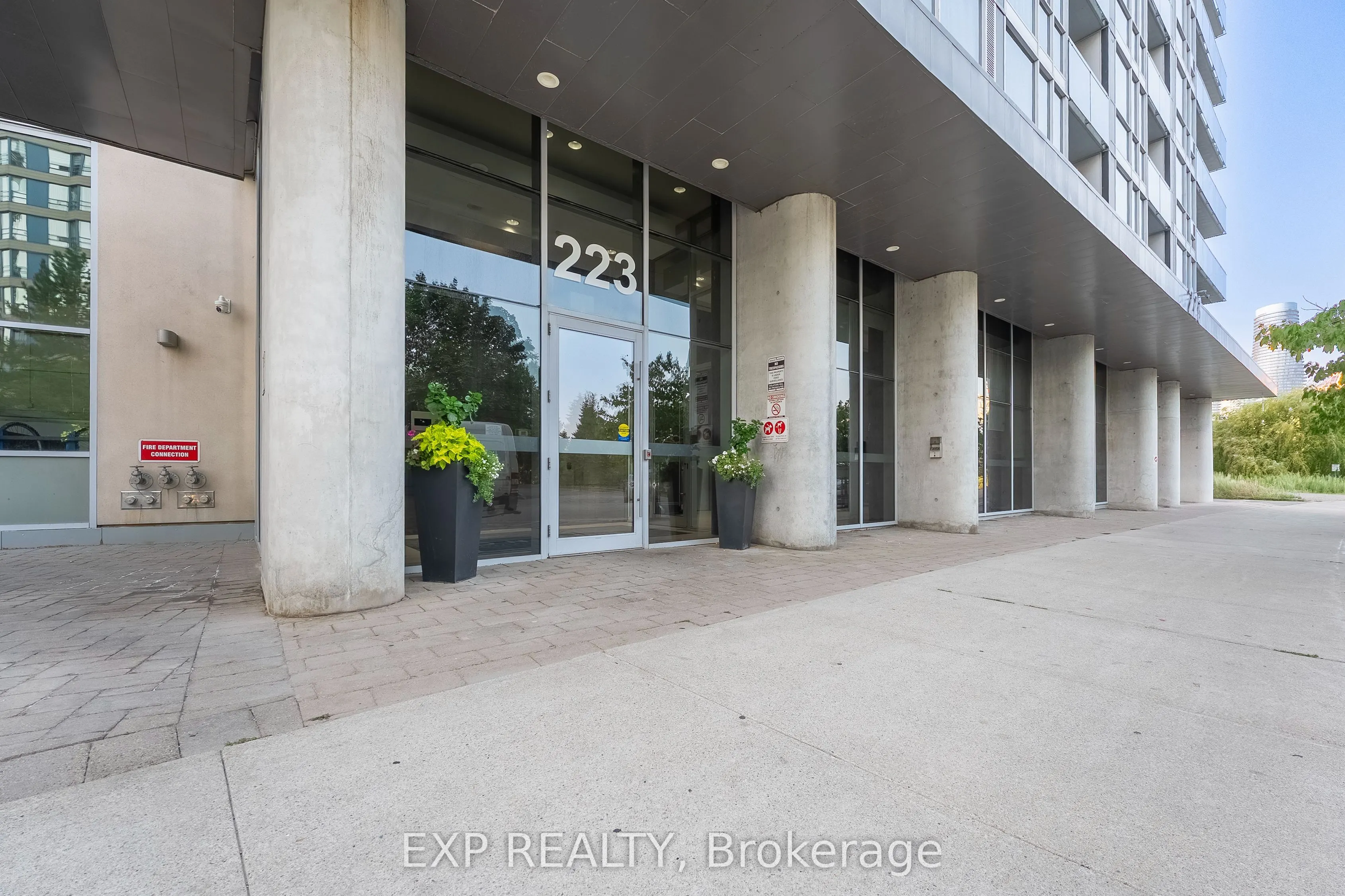 223 Webb Drive, #3307
