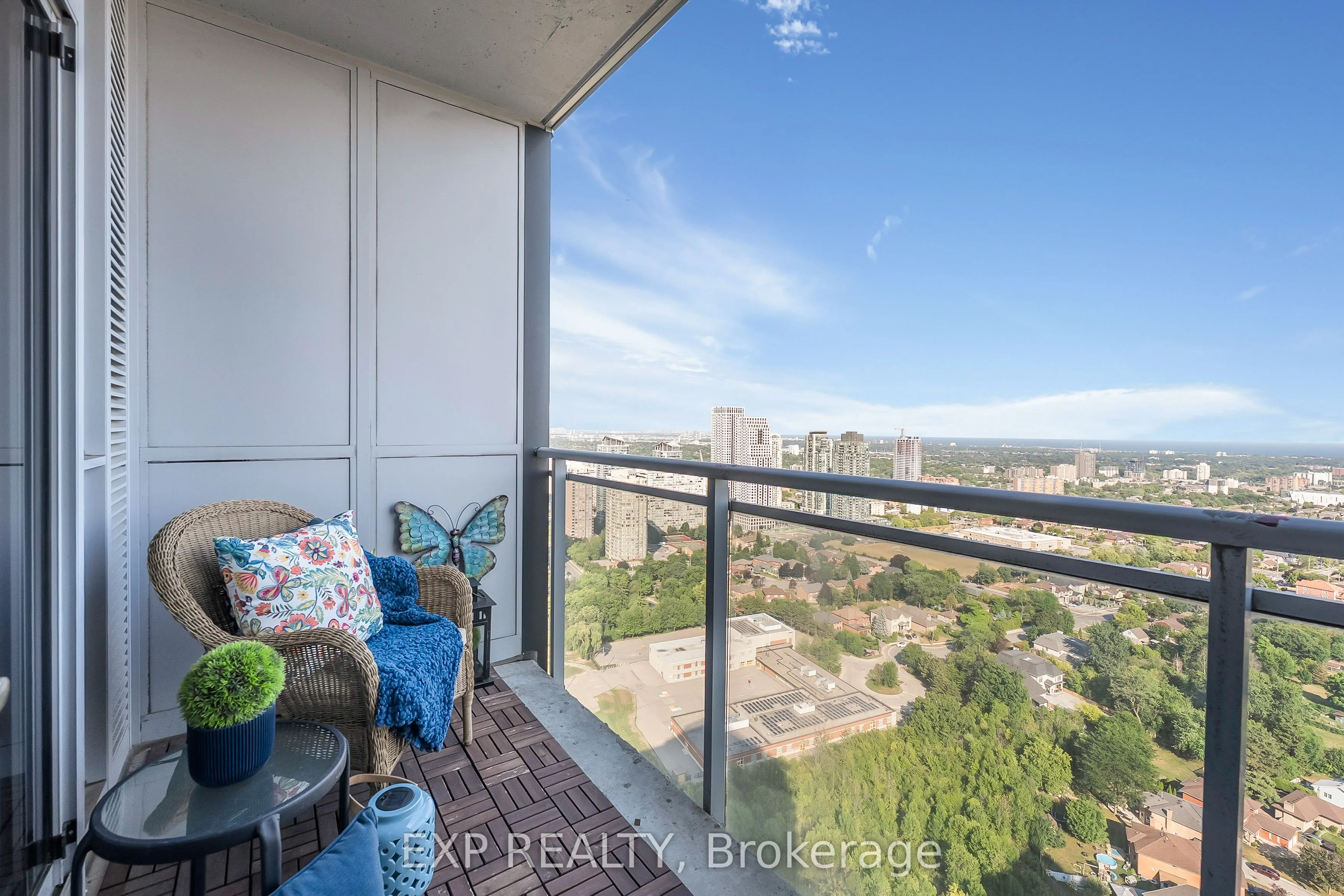 223 Webb Drive, #3307