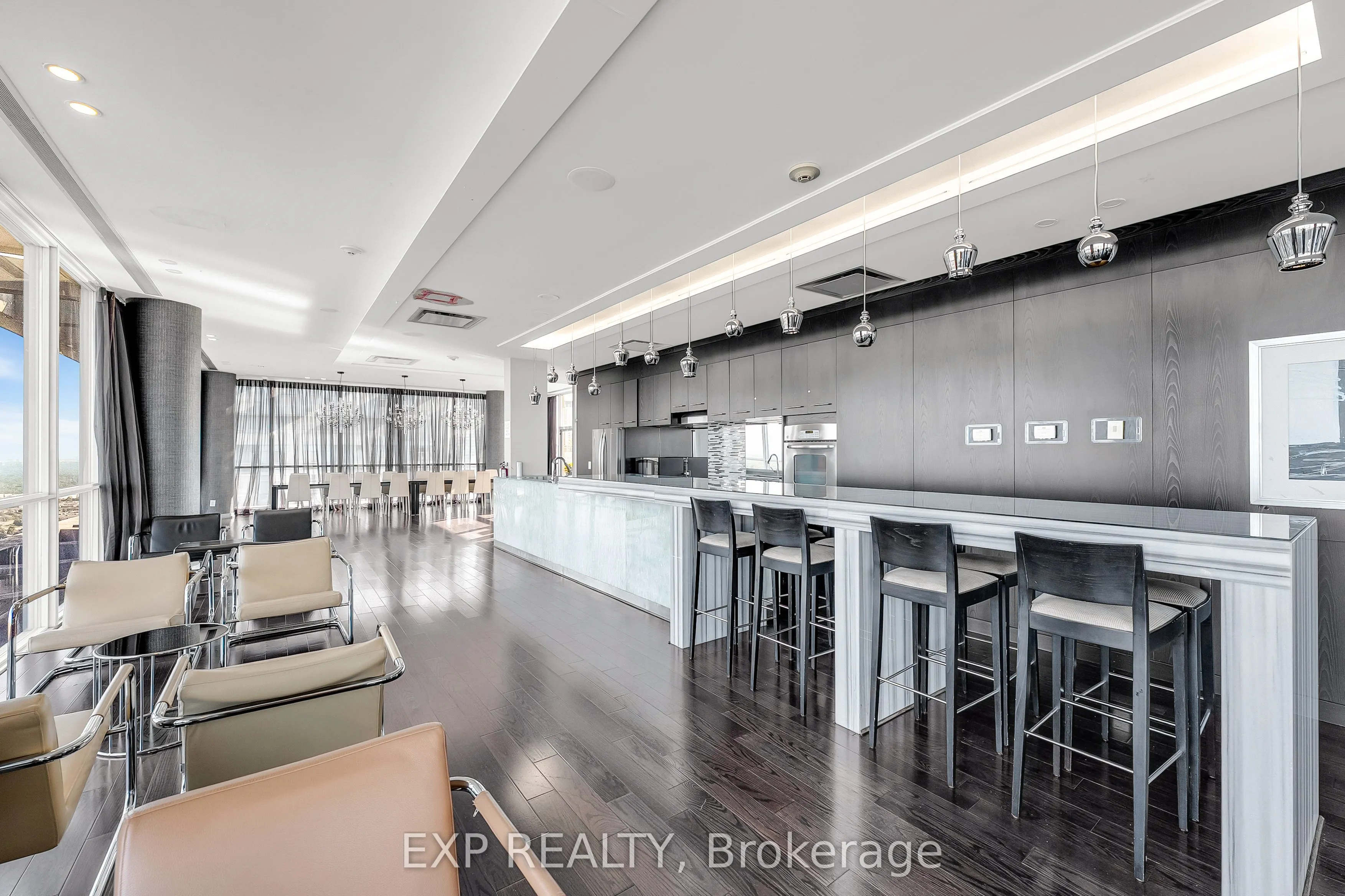 223 Webb Drive, #3307