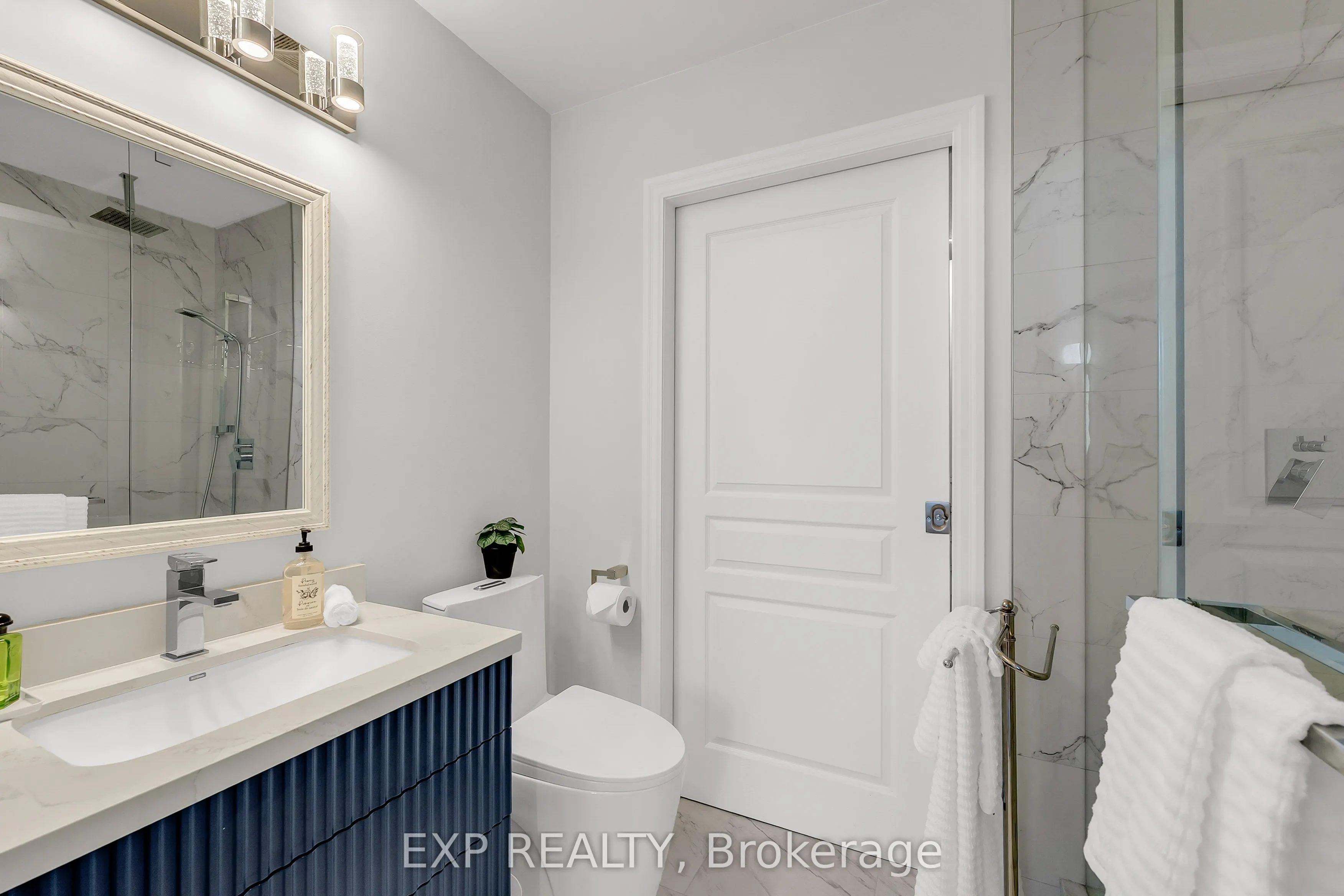 223 Webb Drive, #3307