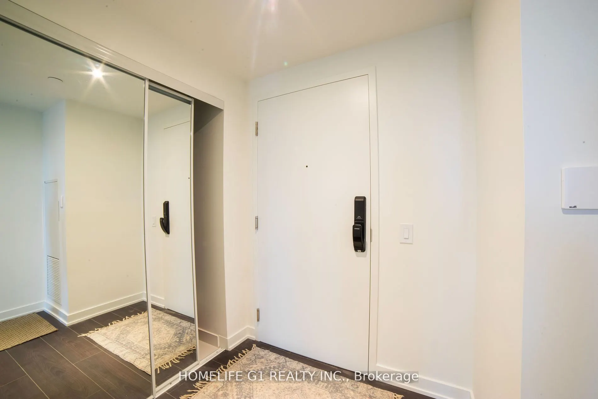 28 Ann Street, #1102
