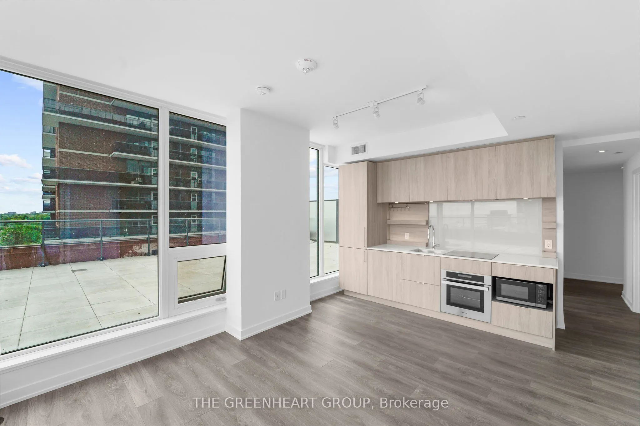 28 Ann Street, #908