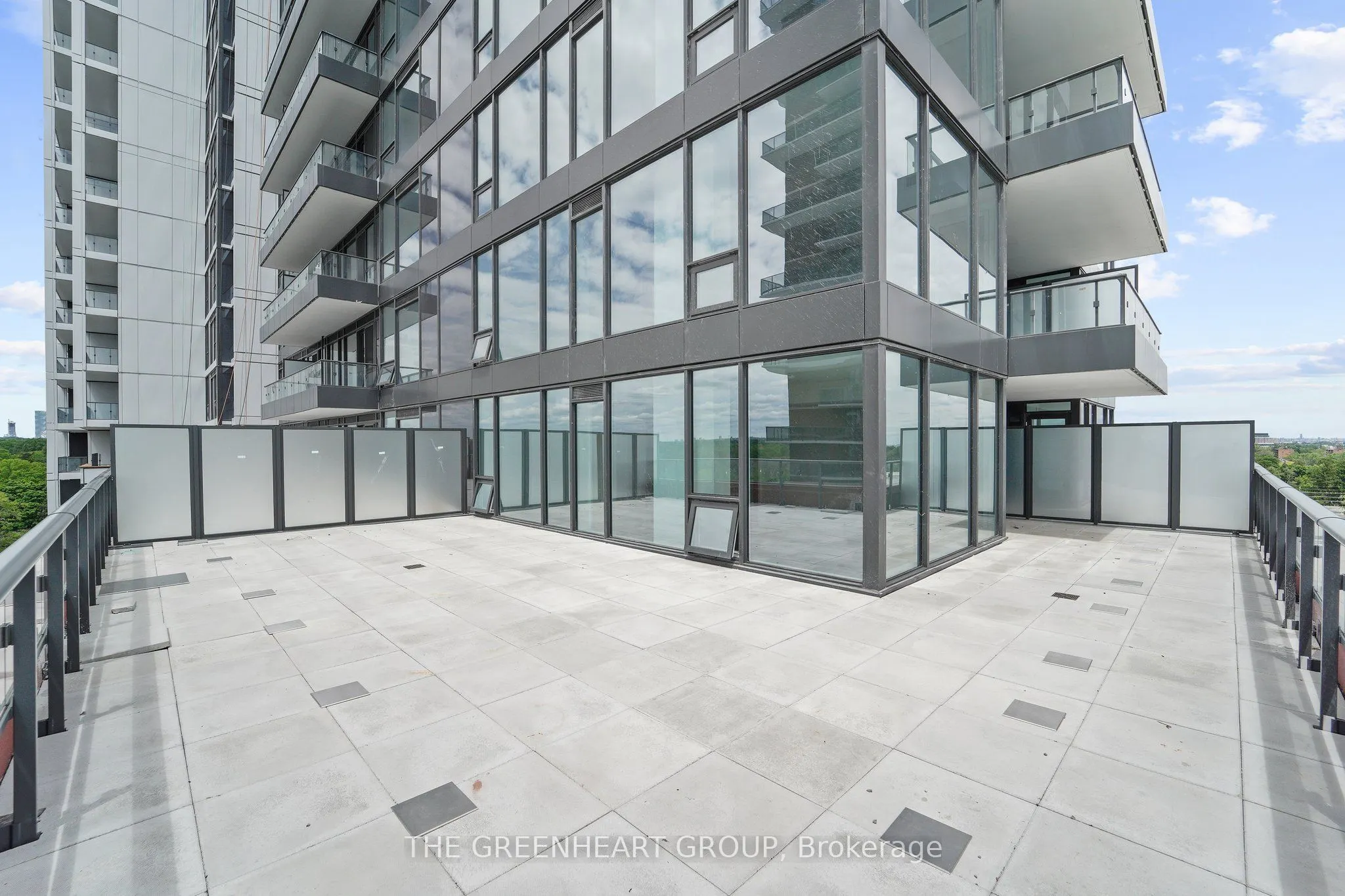 28 Ann Street, #908