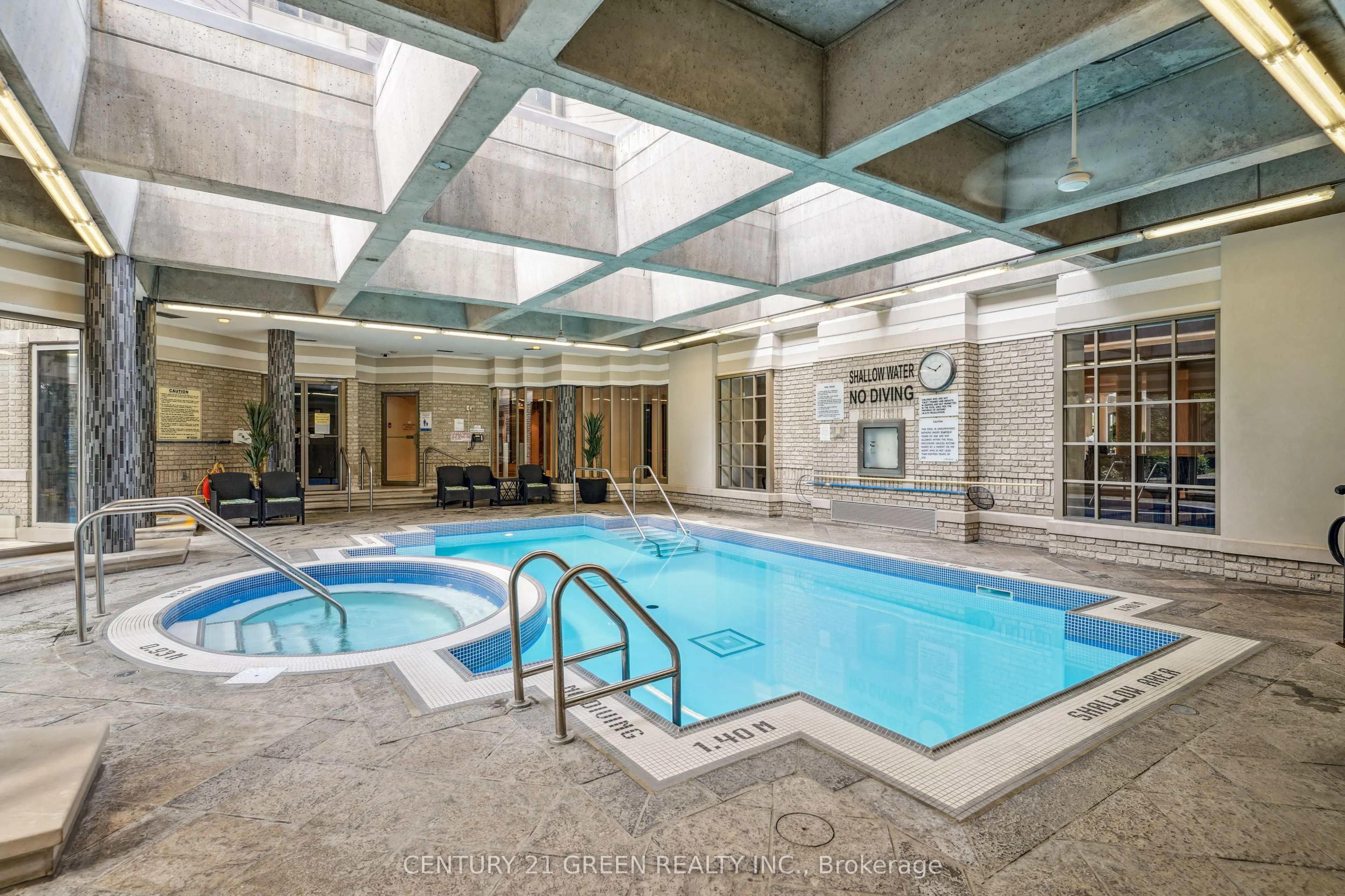 55 Kingsbridge Garden Circle, #613