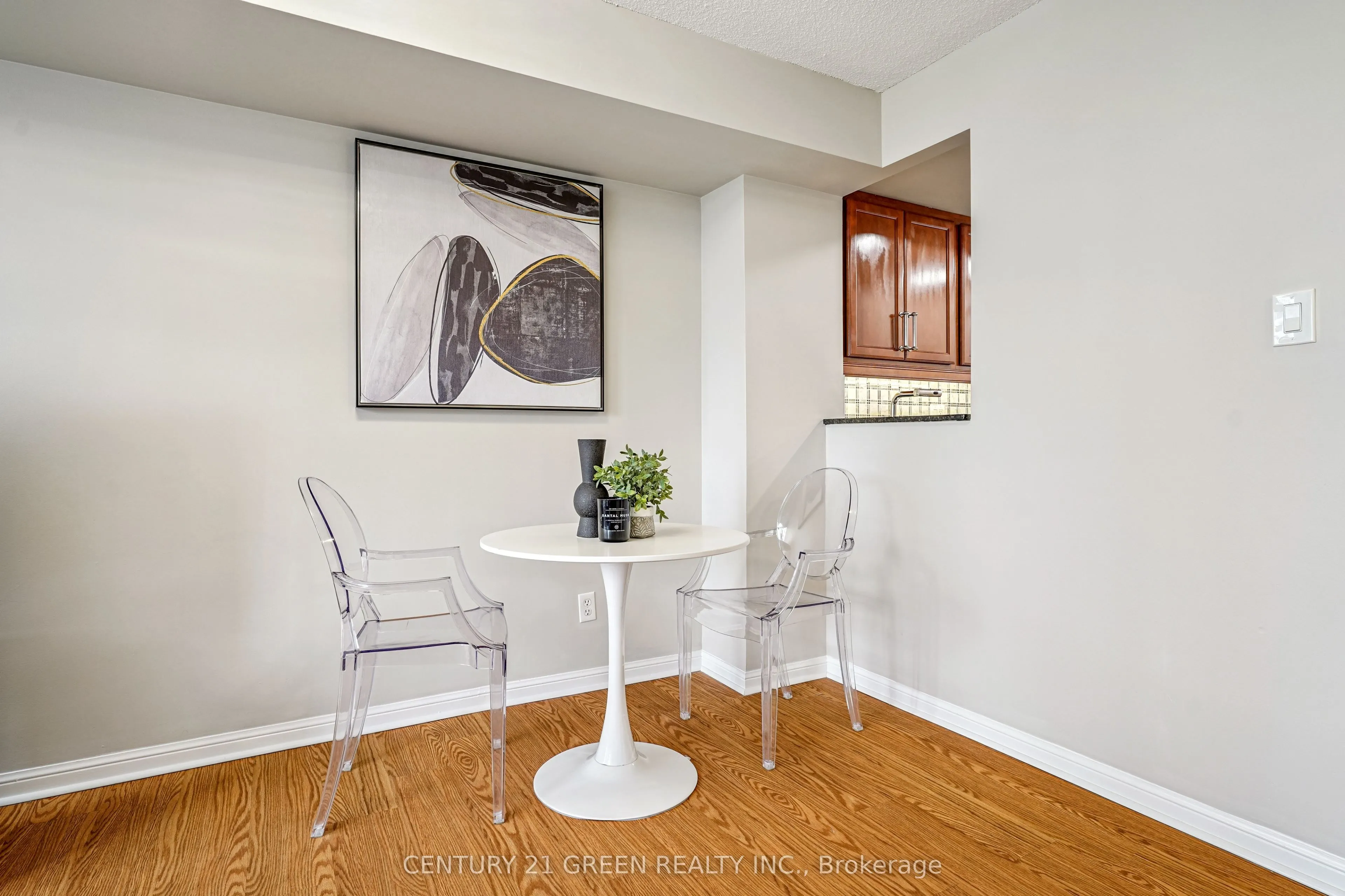 55 Kingsbridge Garden Circle, #613