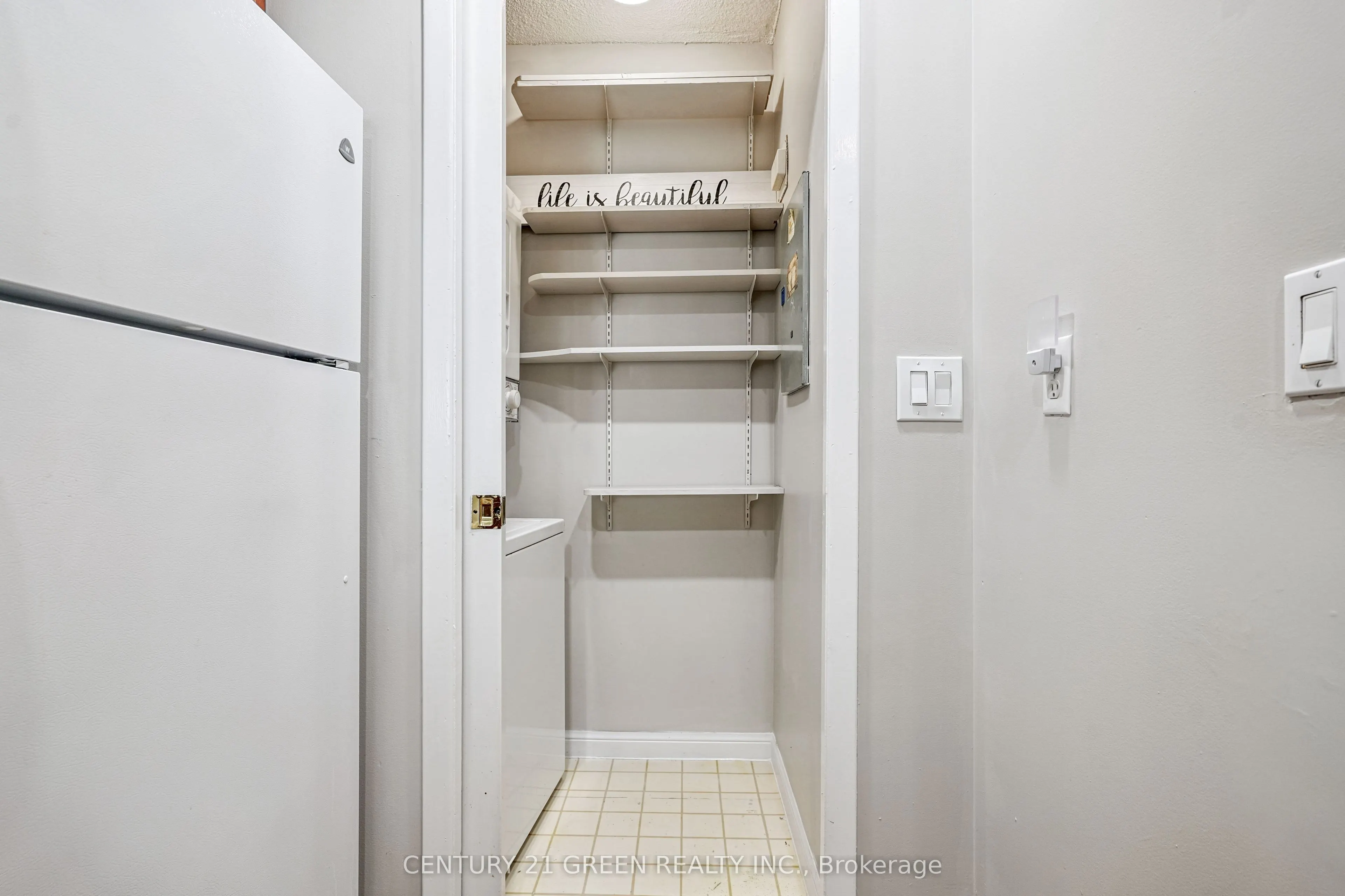 55 Kingsbridge Garden Circle, #613