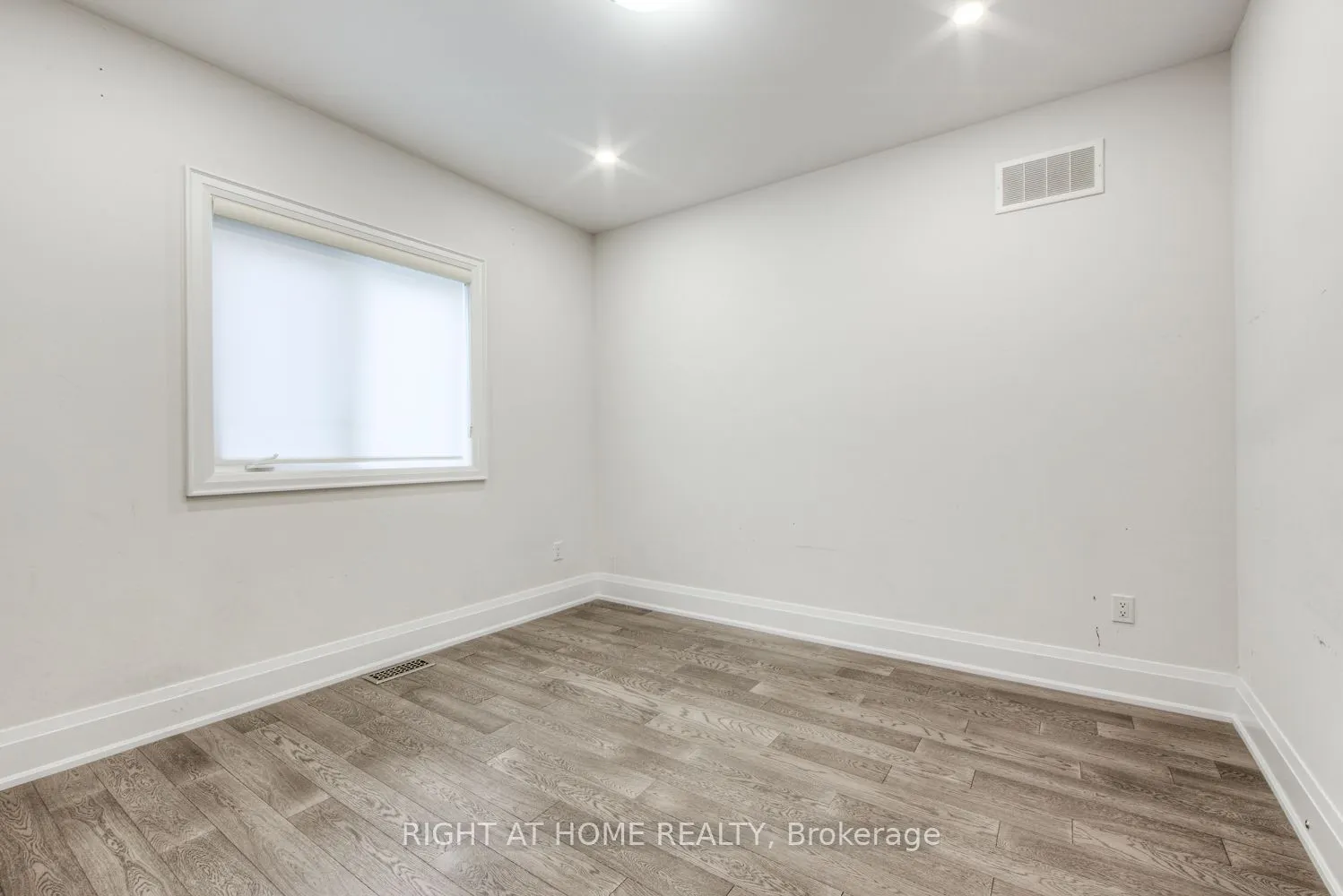 3414 Post Road