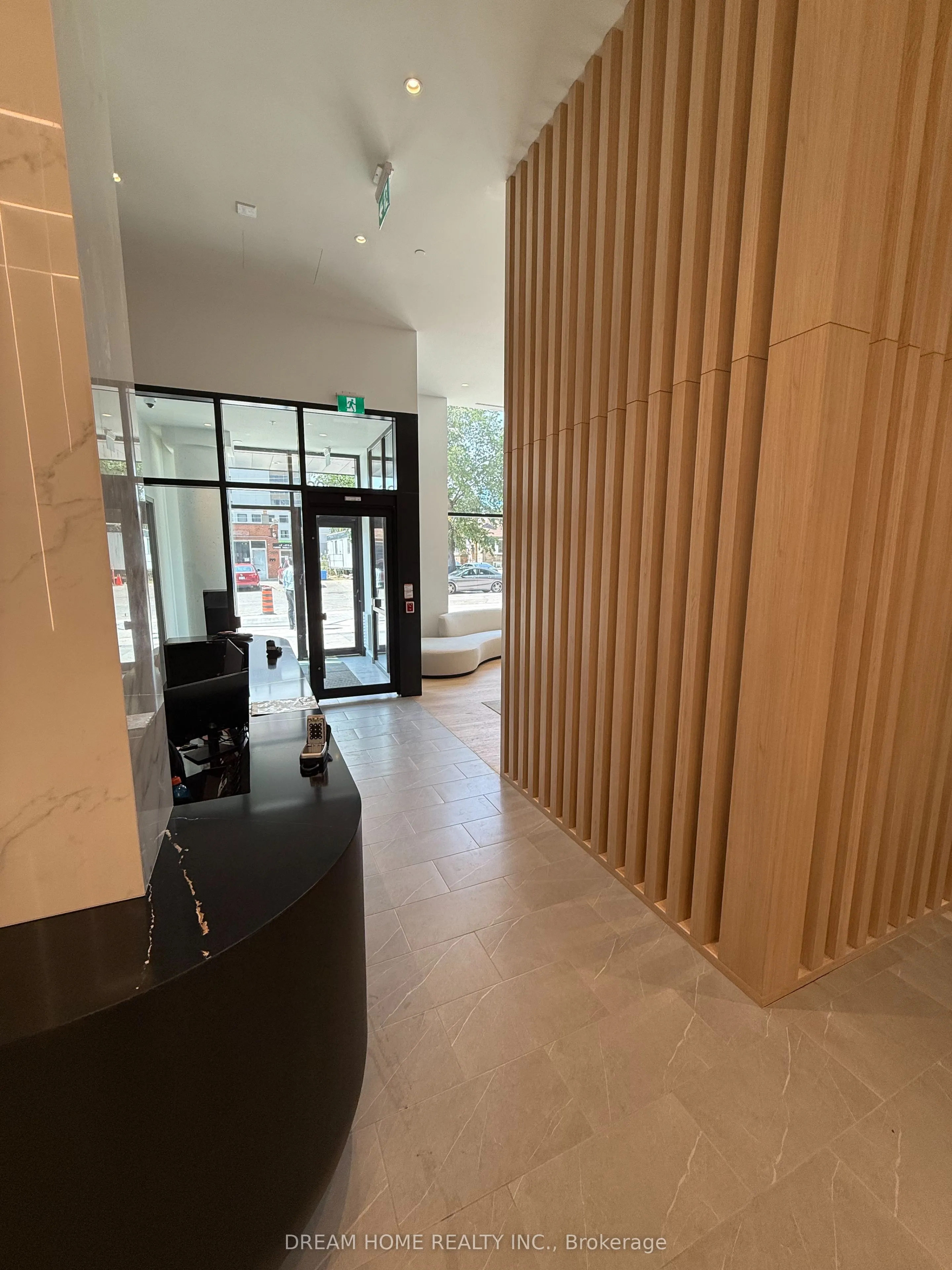 3009 Novar Road, #915