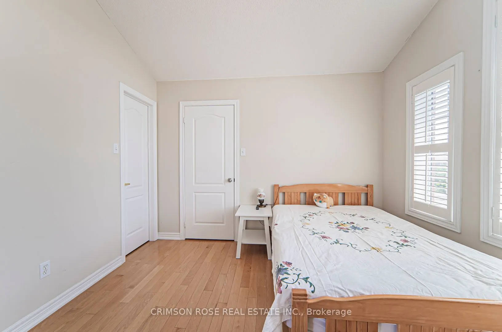 5420 Valleyhigh Drive