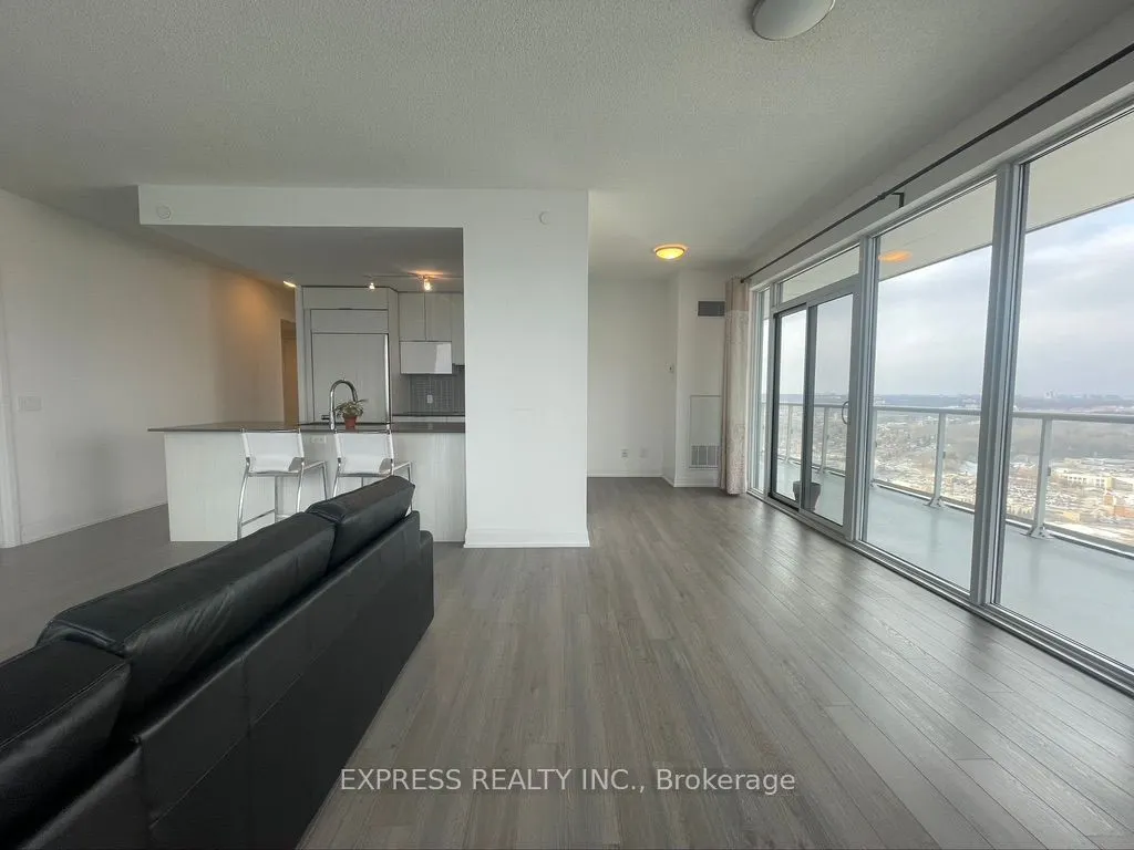 56 Annie Craig Drive, #3201