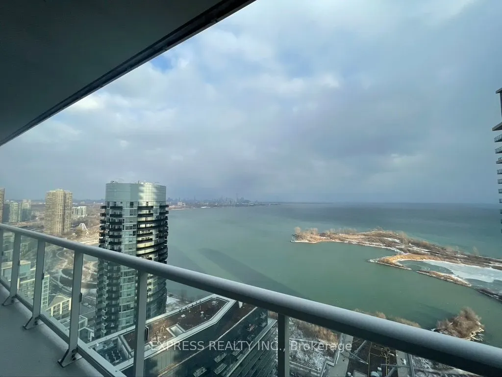56 Annie Craig Drive, #3201
