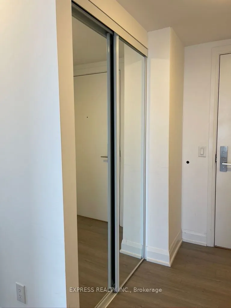 56 Annie Craig Drive, #3201