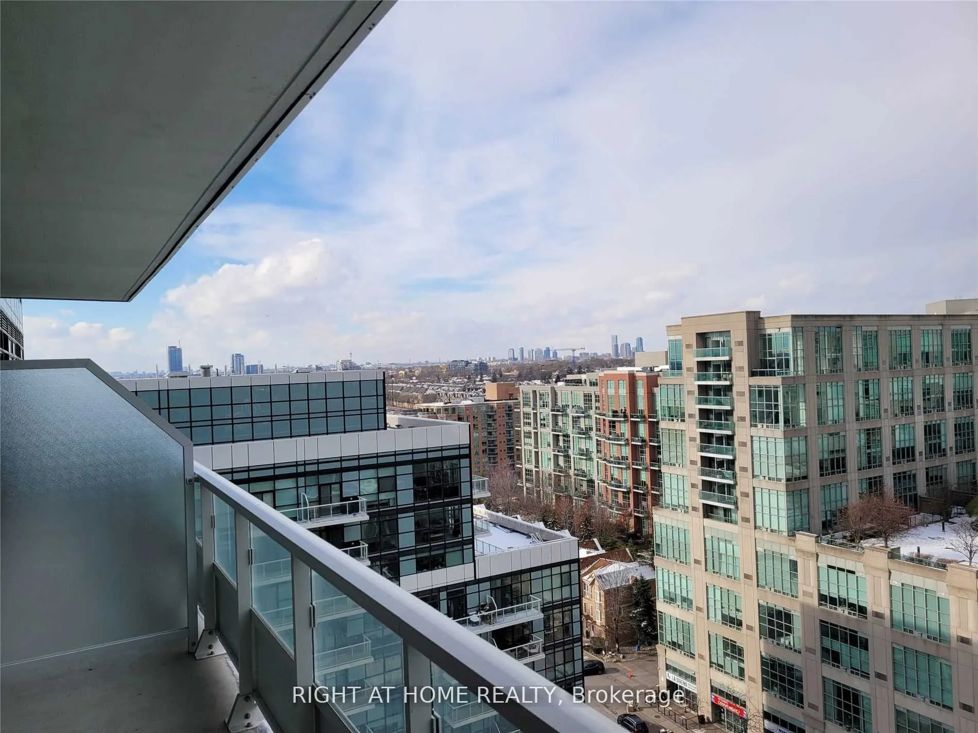 251 Manitoba Street, #1401