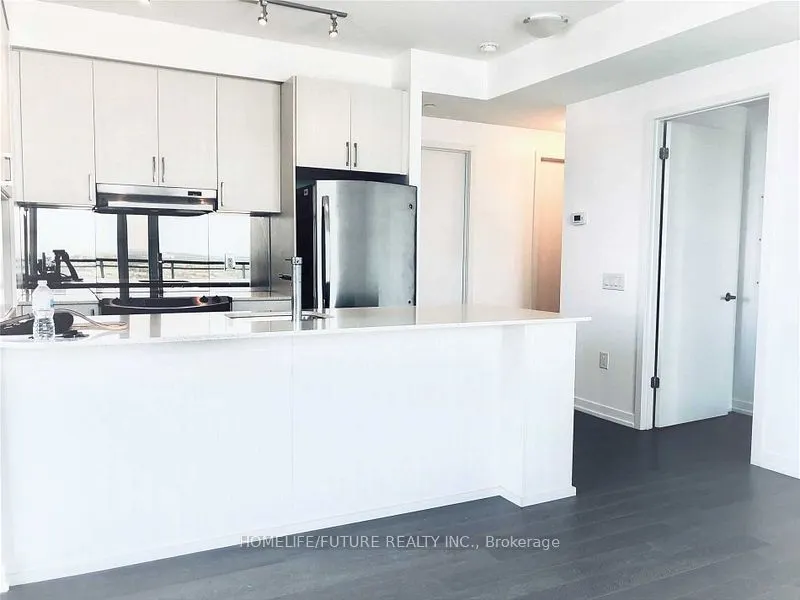 2560 Eglinton Avenue W, #2211