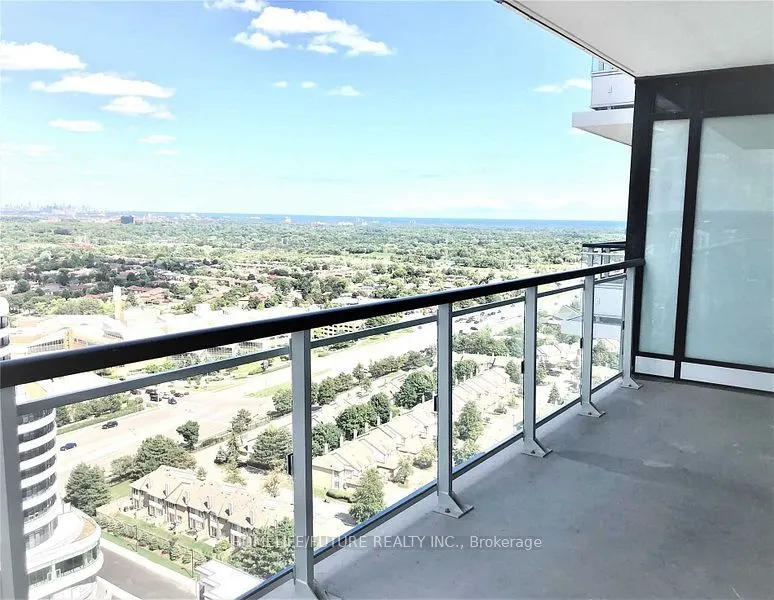 2560 Eglinton Avenue W, #2211