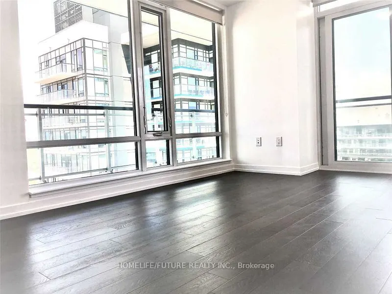 2560 Eglinton Avenue W, #2211