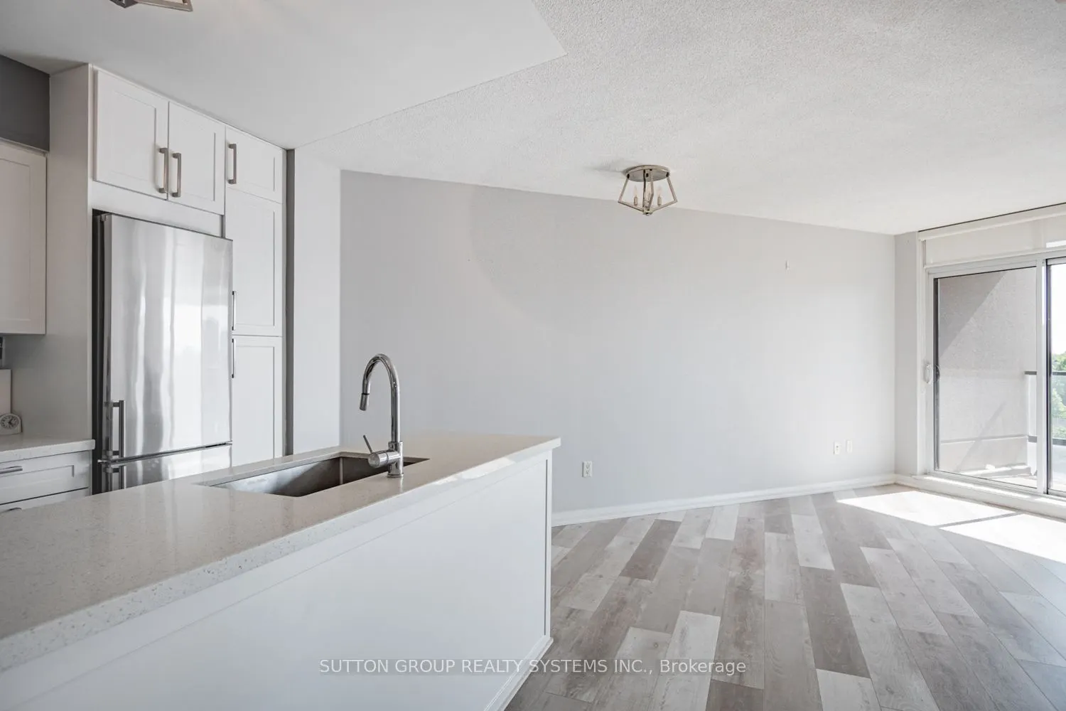 220 Forum Drive, #608