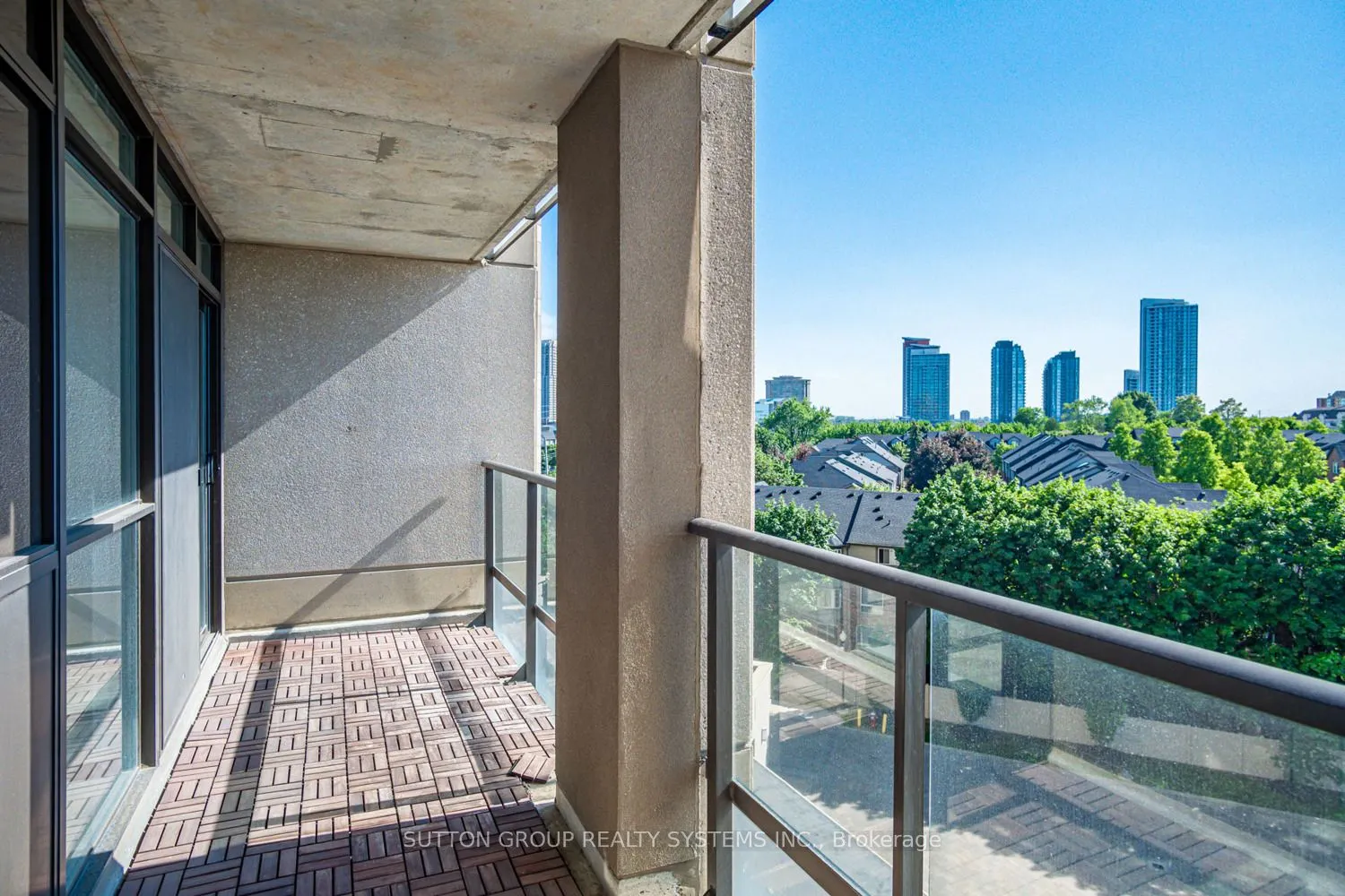 220 Forum Drive, #608