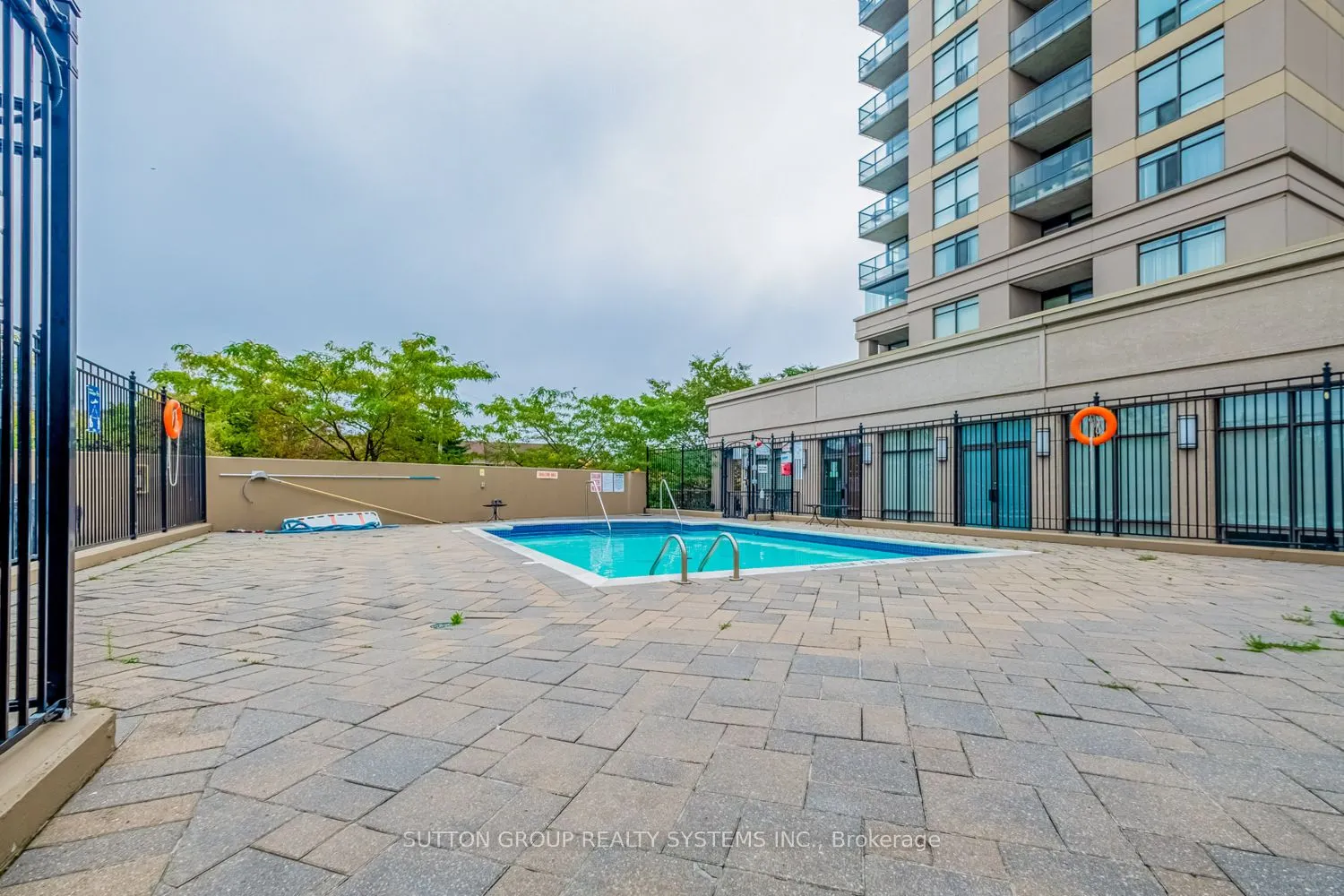 220 Forum Drive, #608