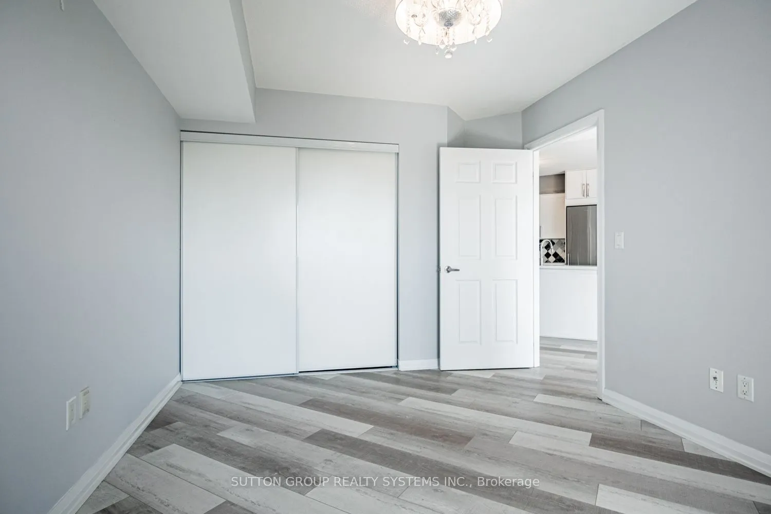 220 Forum Drive, #608