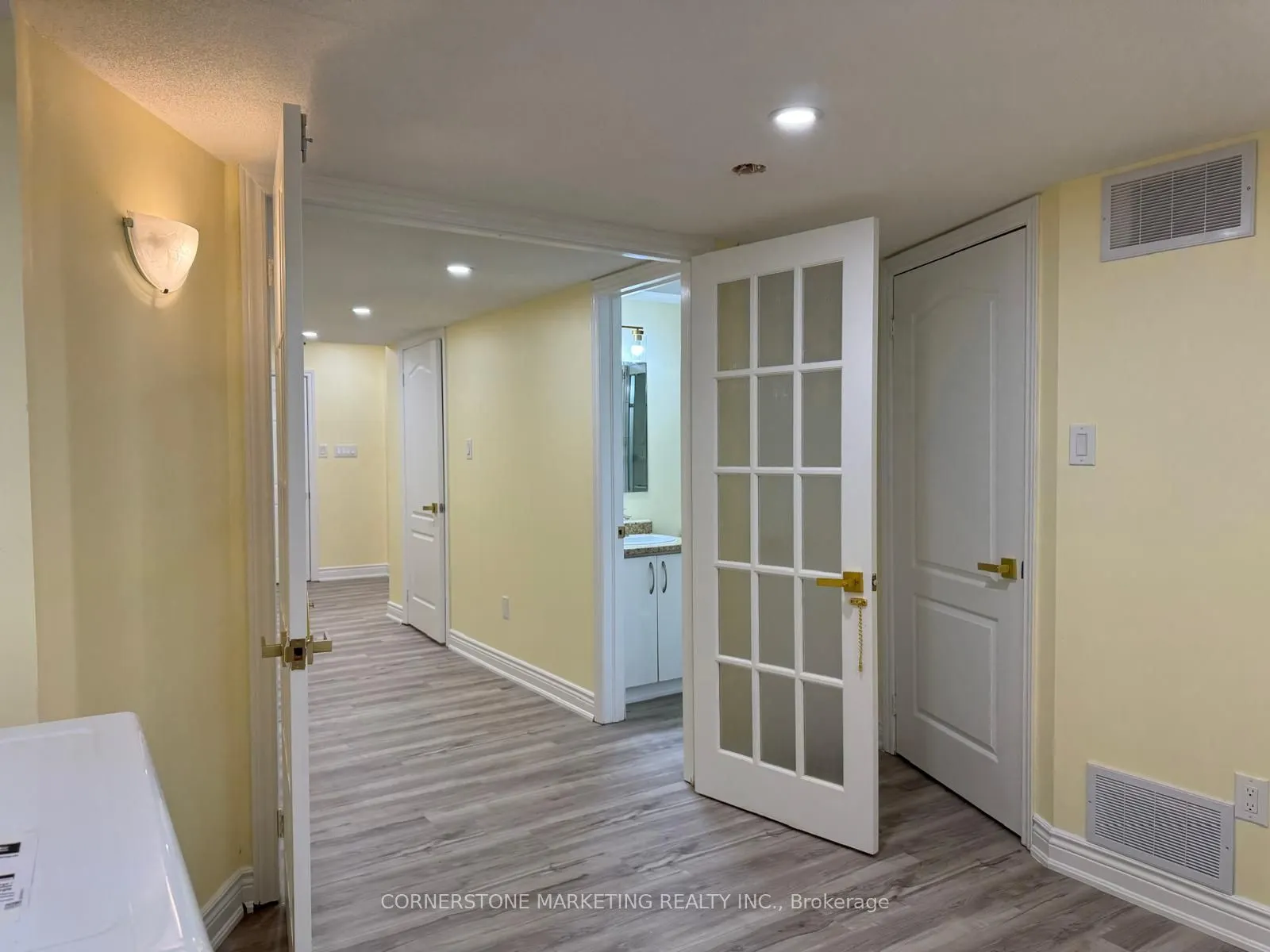 8 Cranwood Circle, #Basement