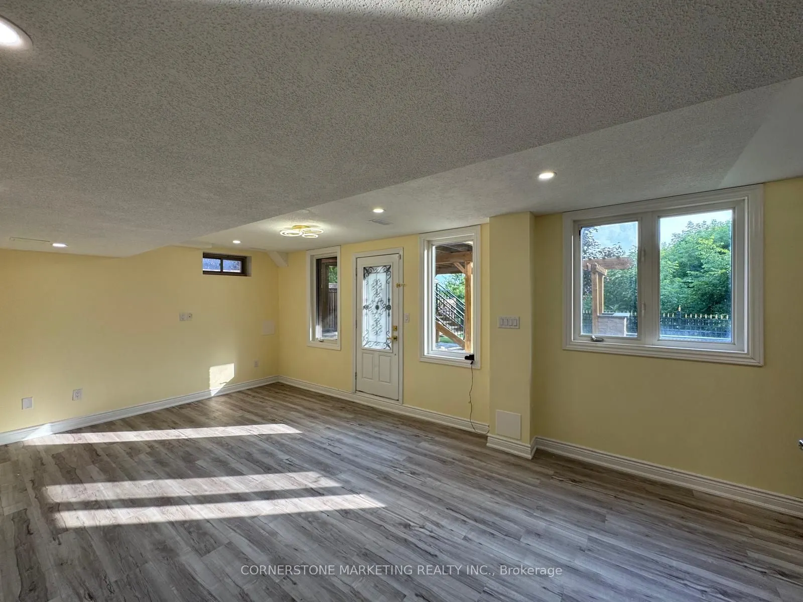 8 Cranwood Circle, #Basement