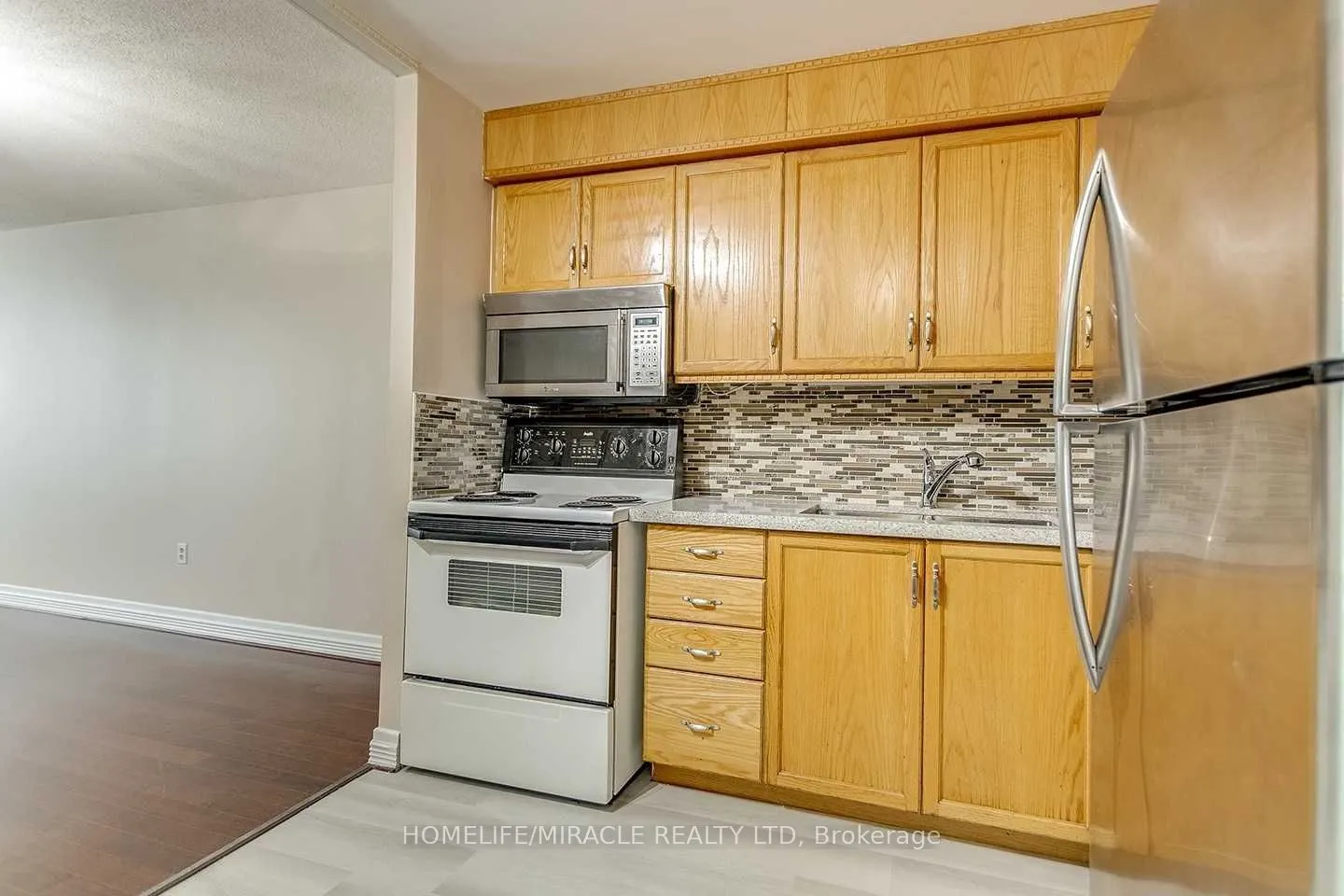 1270 Maple Crossing Boulevard, #304