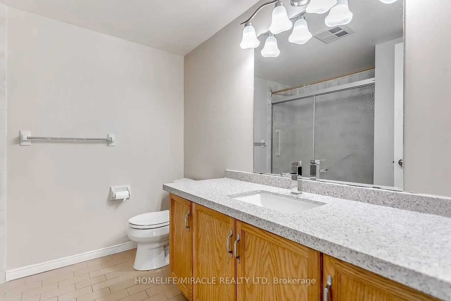 1270 Maple Crossing Boulevard, #304