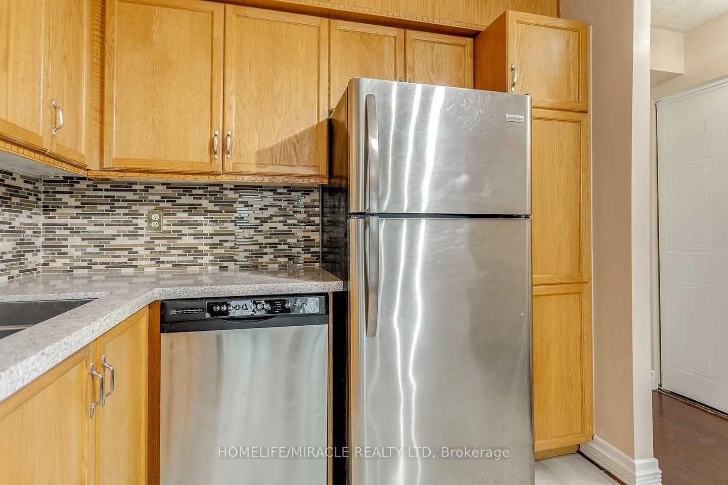 1270 Maple Crossing Boulevard, #304