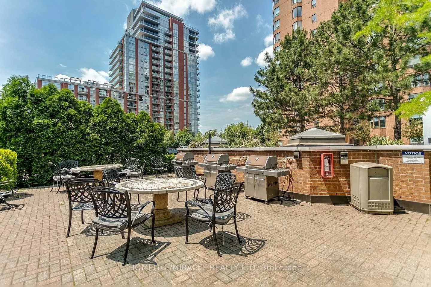 1270 Maple Crossing Boulevard, #304