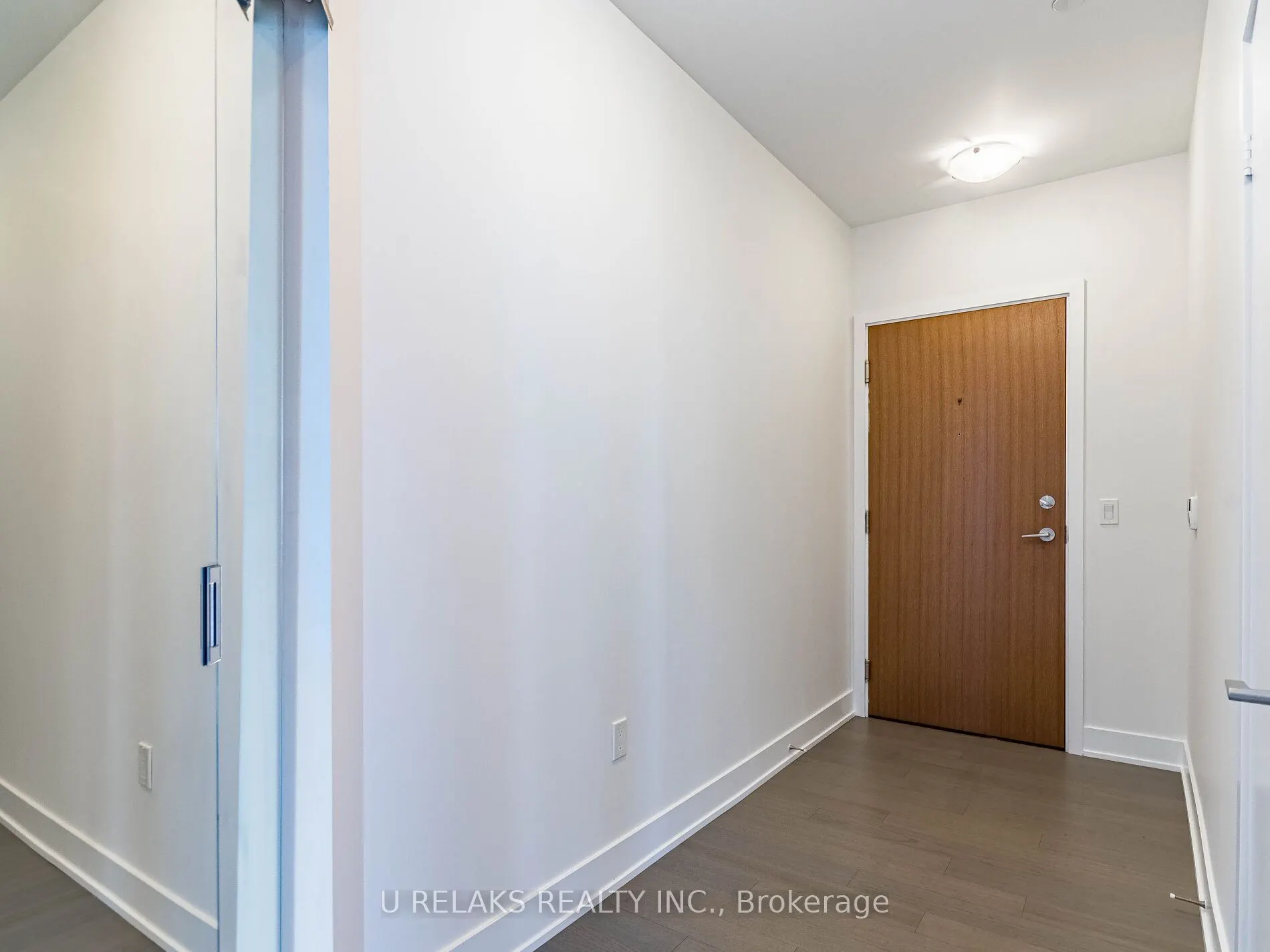 20 shore breeze Drive, #4701