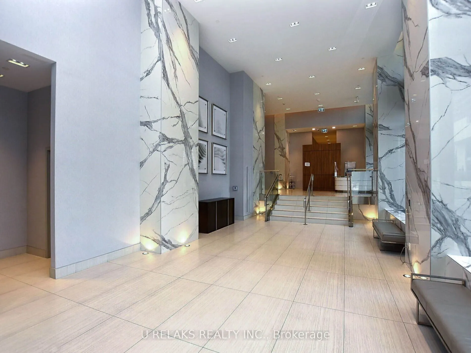 20 shore breeze Drive, #4701